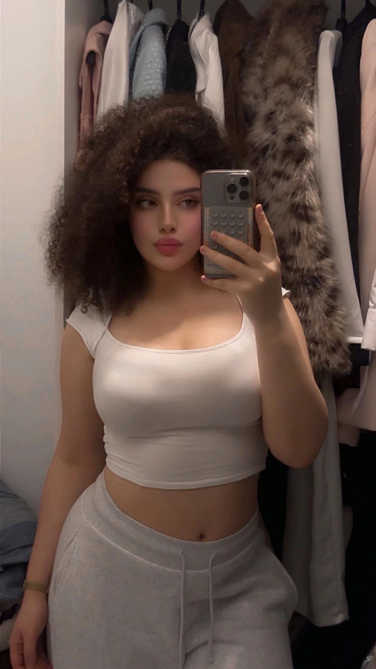 @𝑀𝑒𝓁𝒾𝓈𝓈𝒶