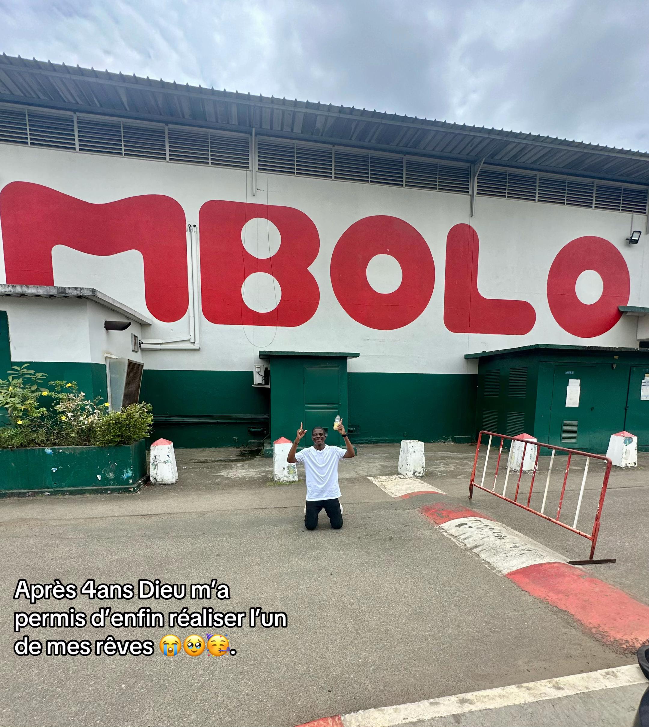 @Joany NGOUTOU