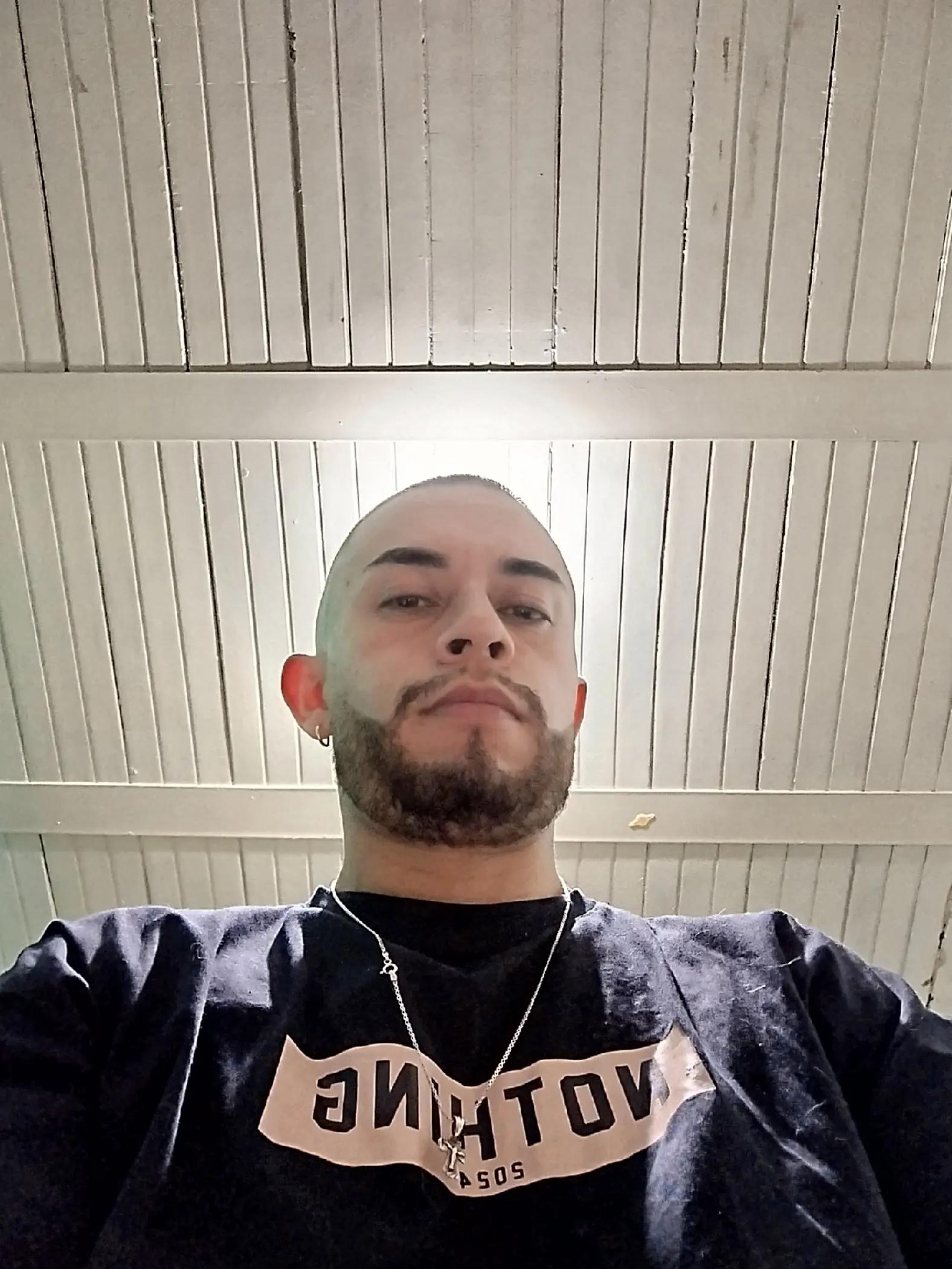 @leozamora89