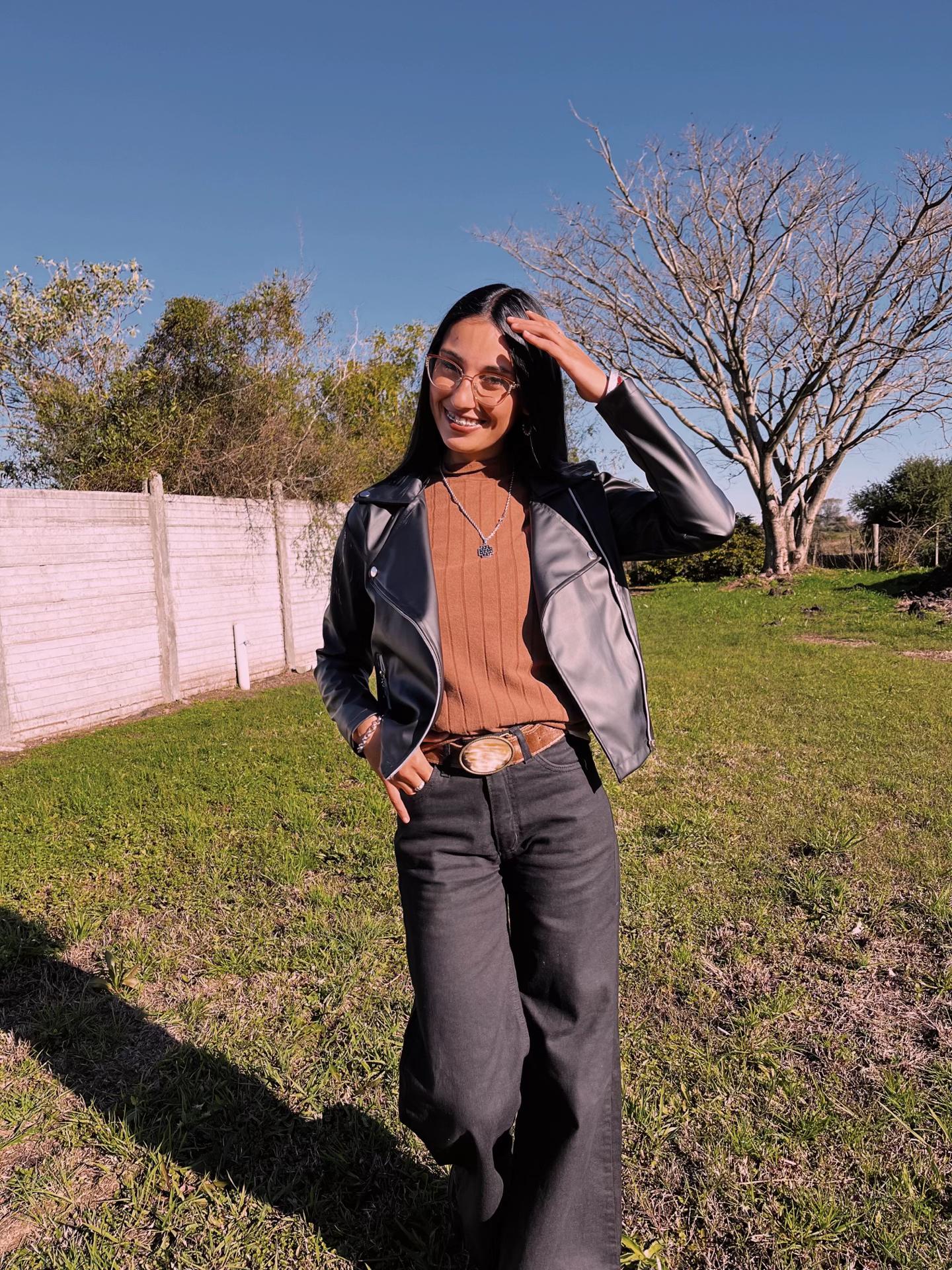 @Cami romero🍒
