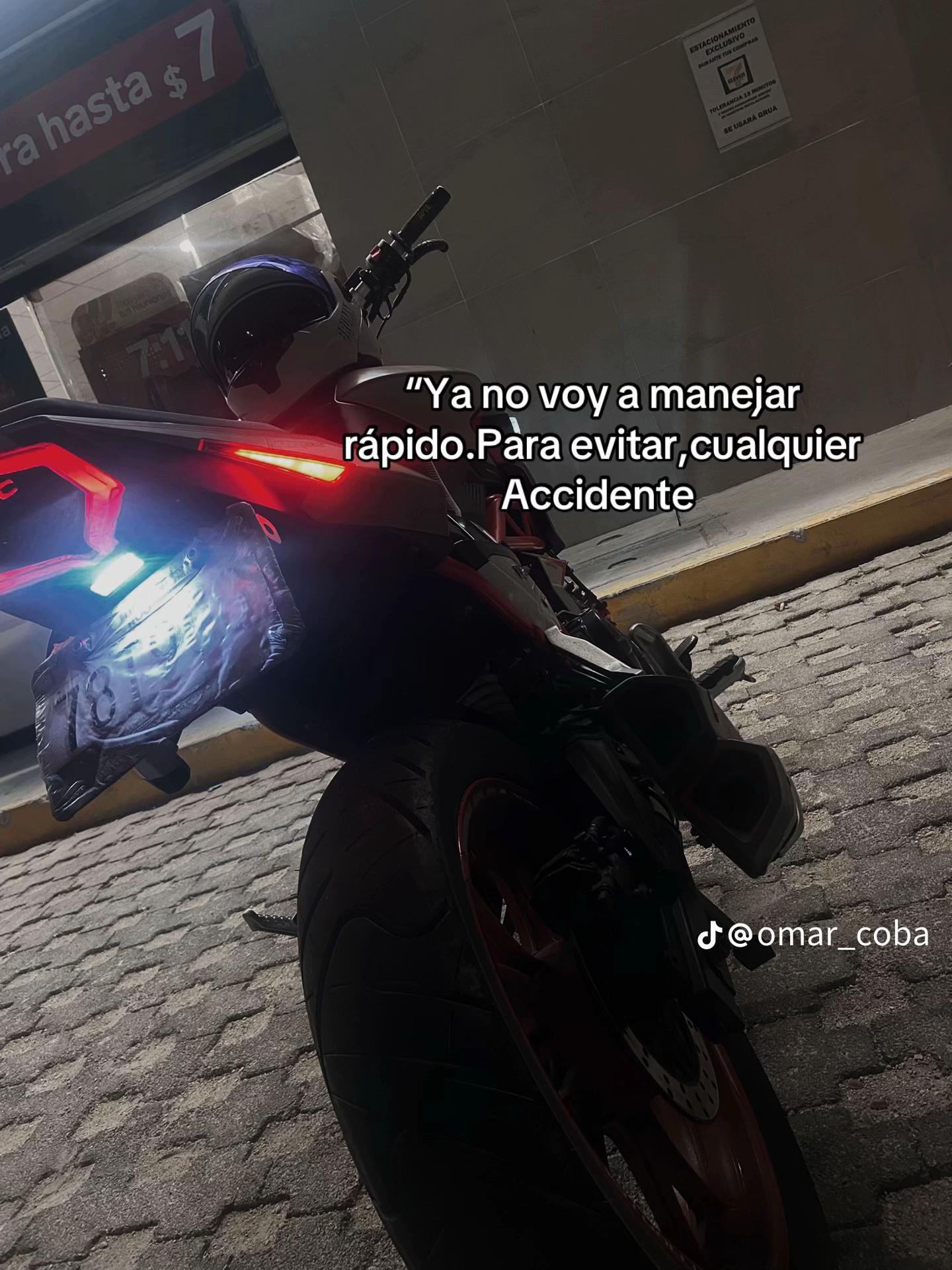 @Usuario