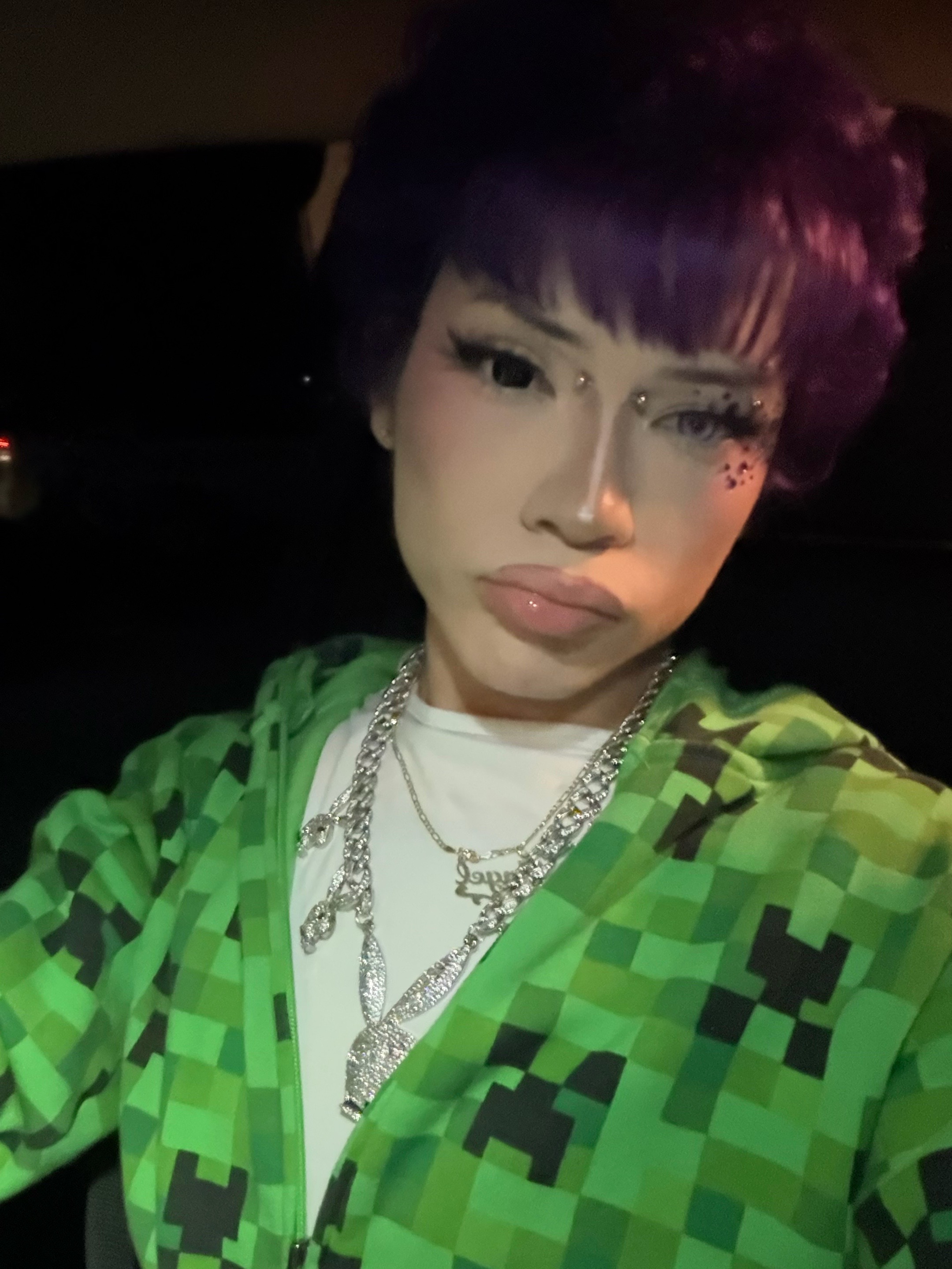 @𝒜𝓃𝑔𝑒𝓁
