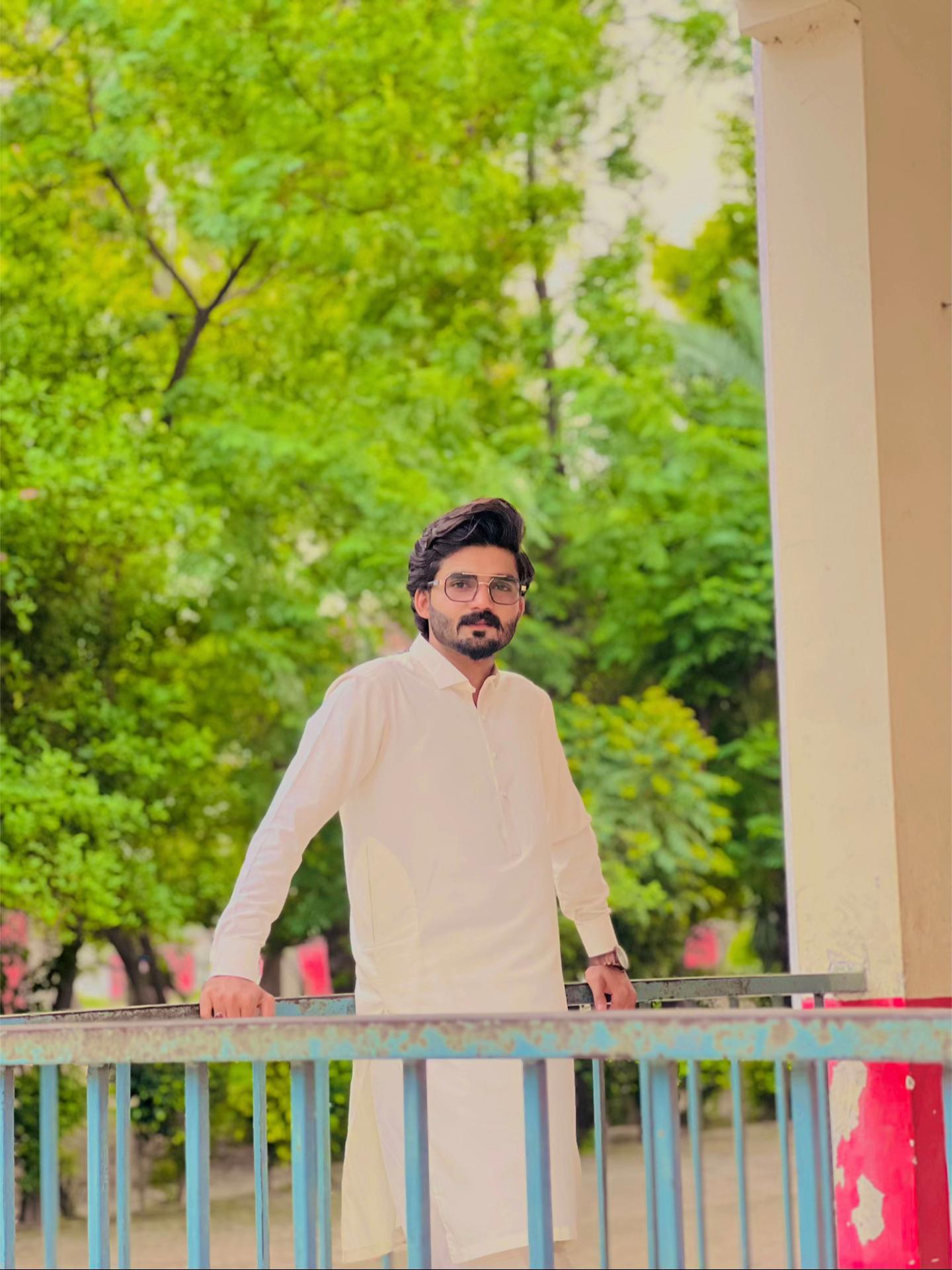 @Mujahidali07