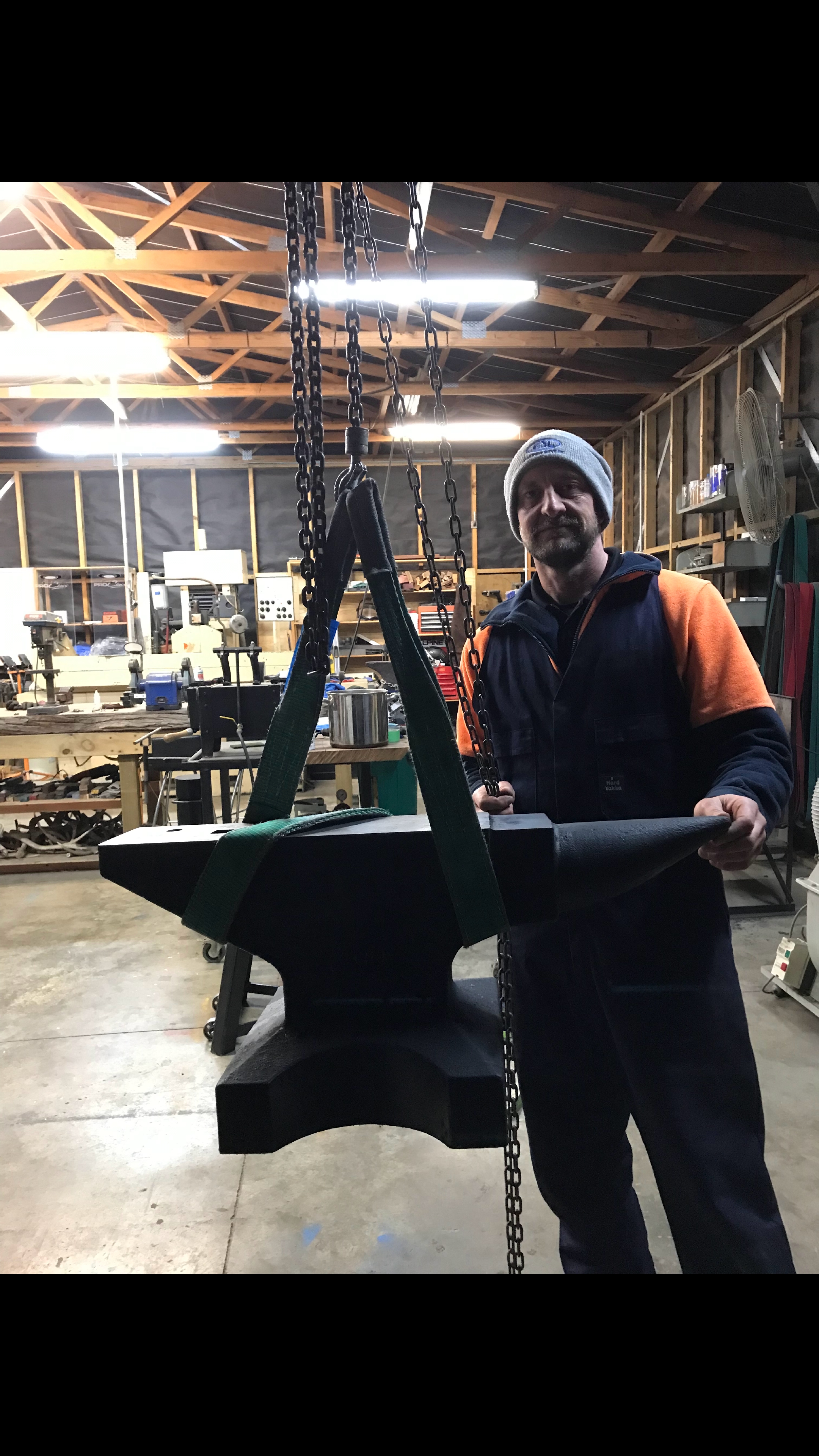 @Goulder Knives