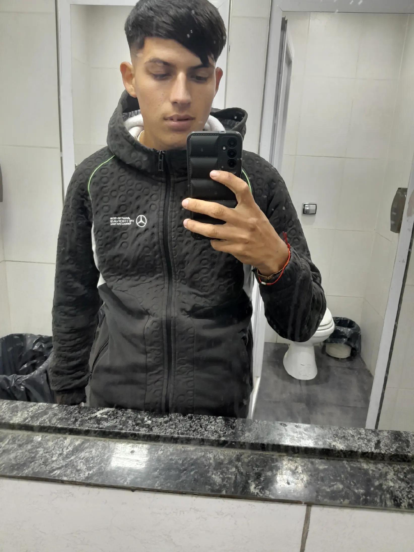 @jajsjanv