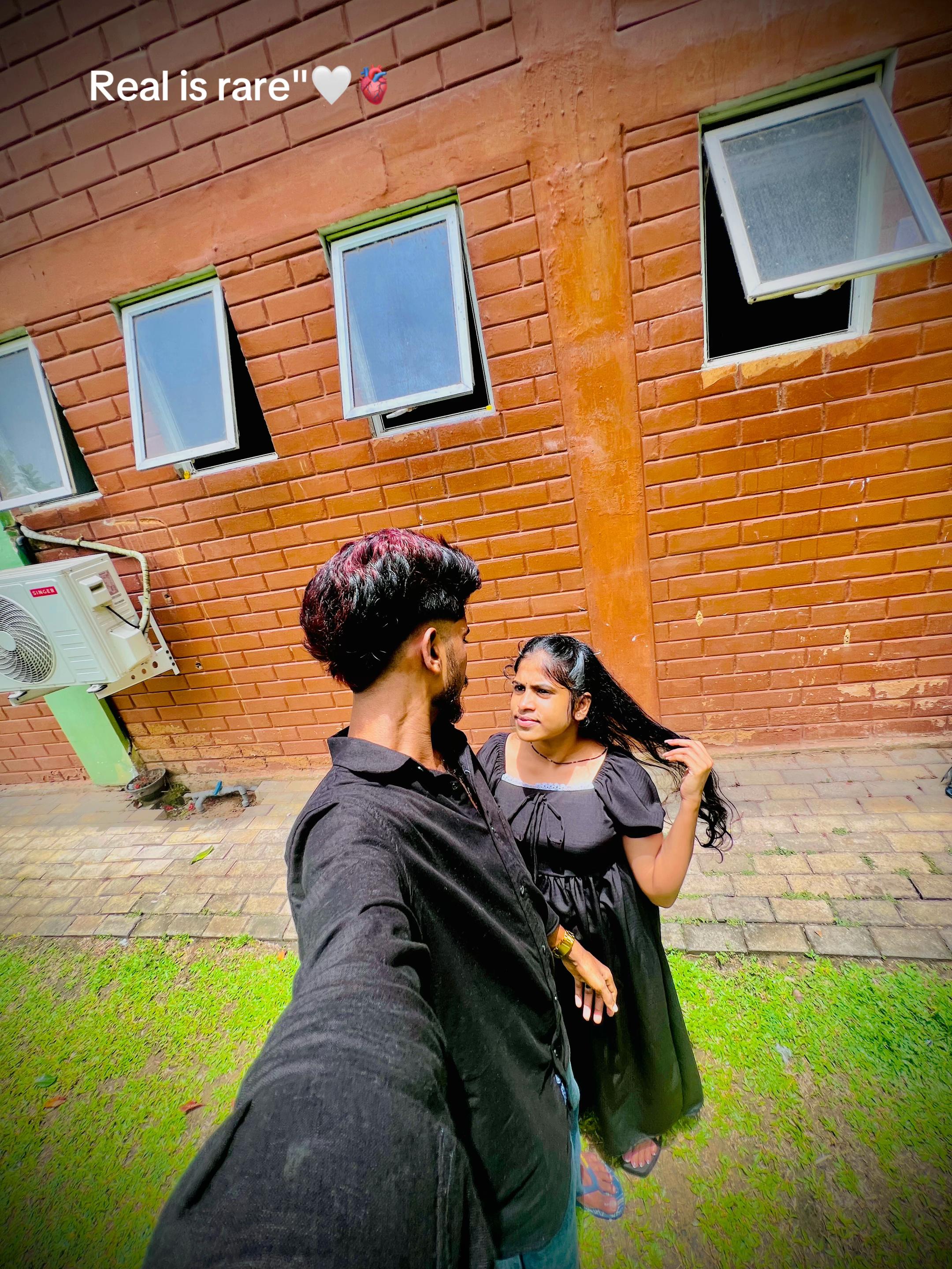 @MADHU 🐚🍄🥀🌊