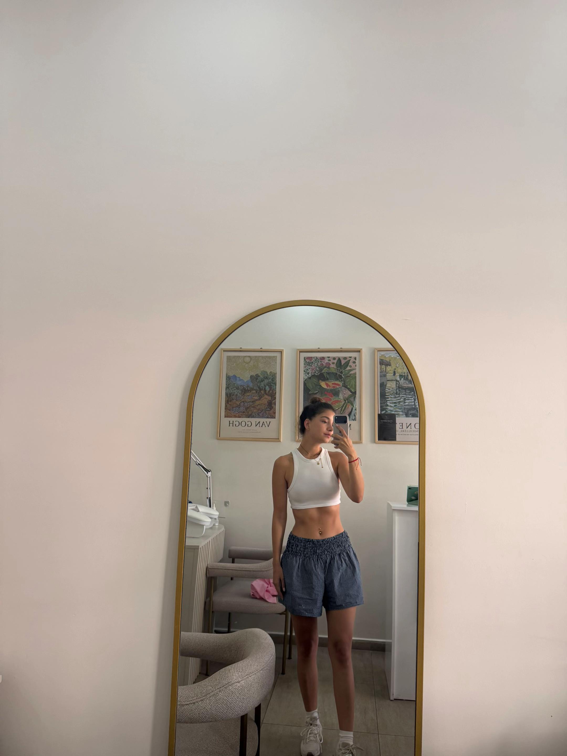 @Yarenkaradumaan