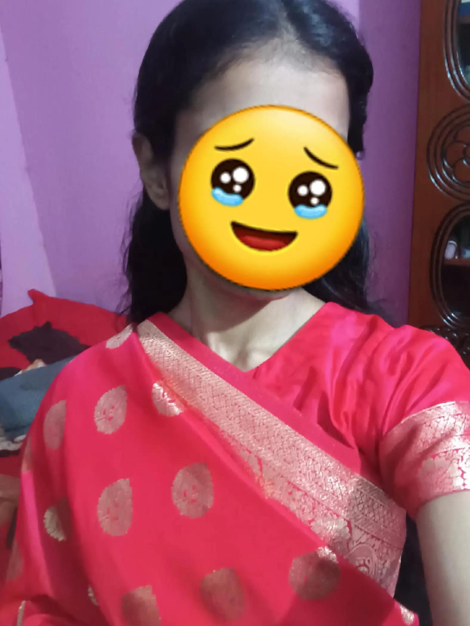 @Roja Moni