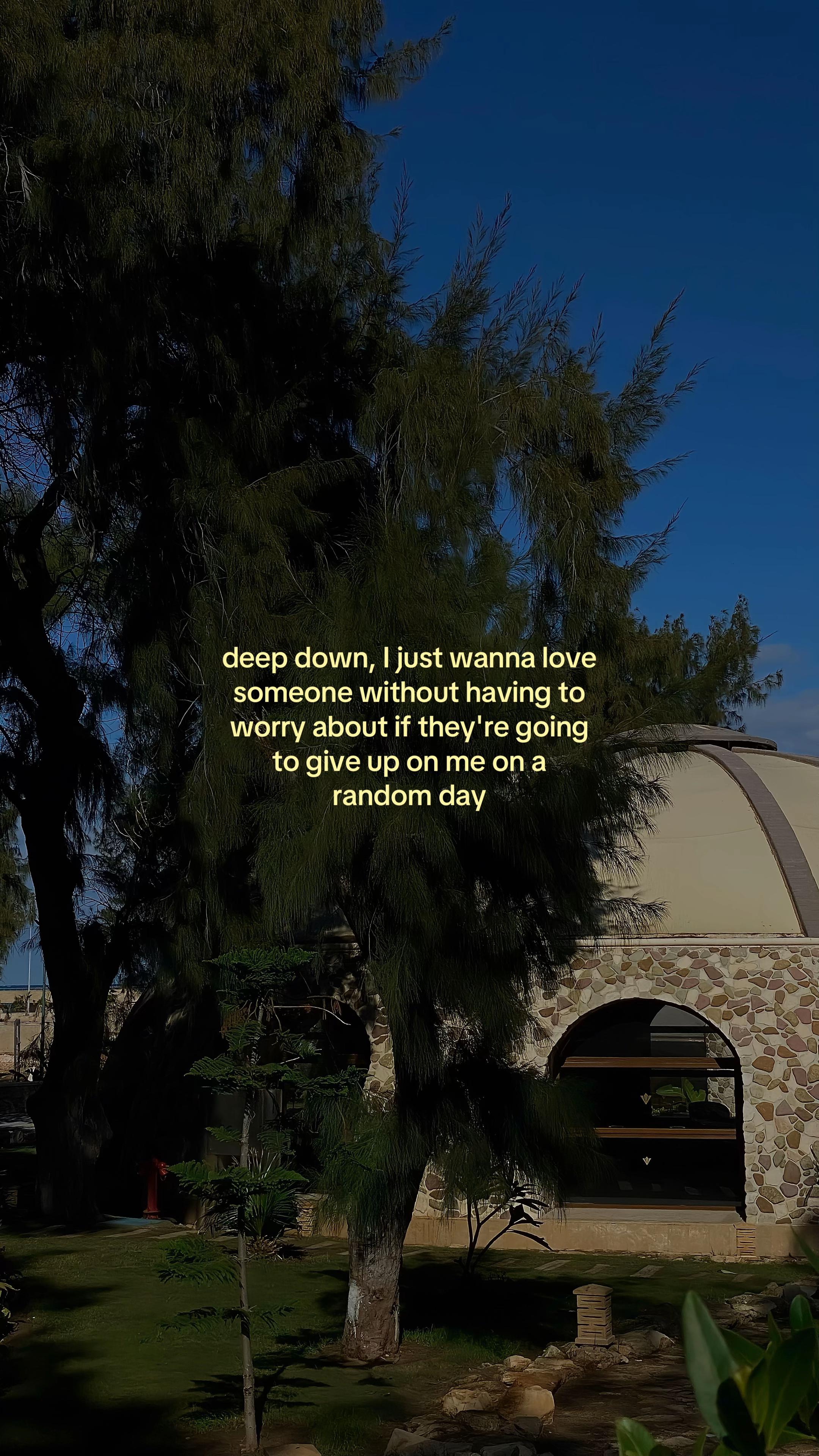 @☾
