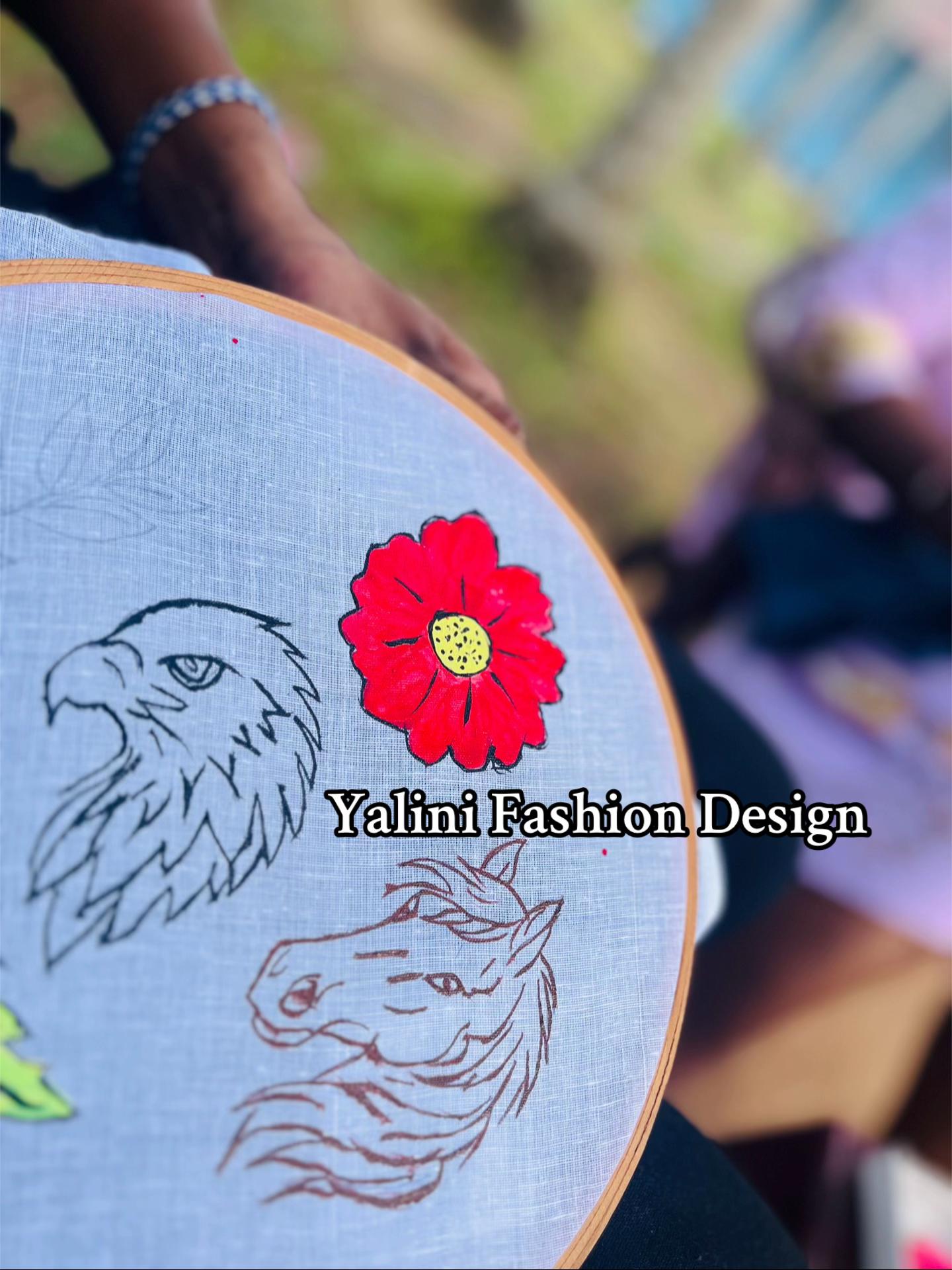 @yalini Aari Designer