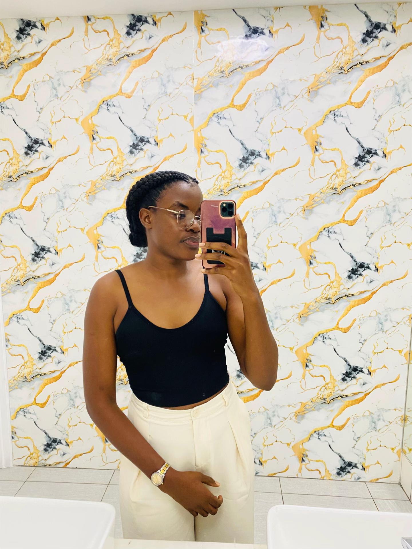@Secilie junior 💋