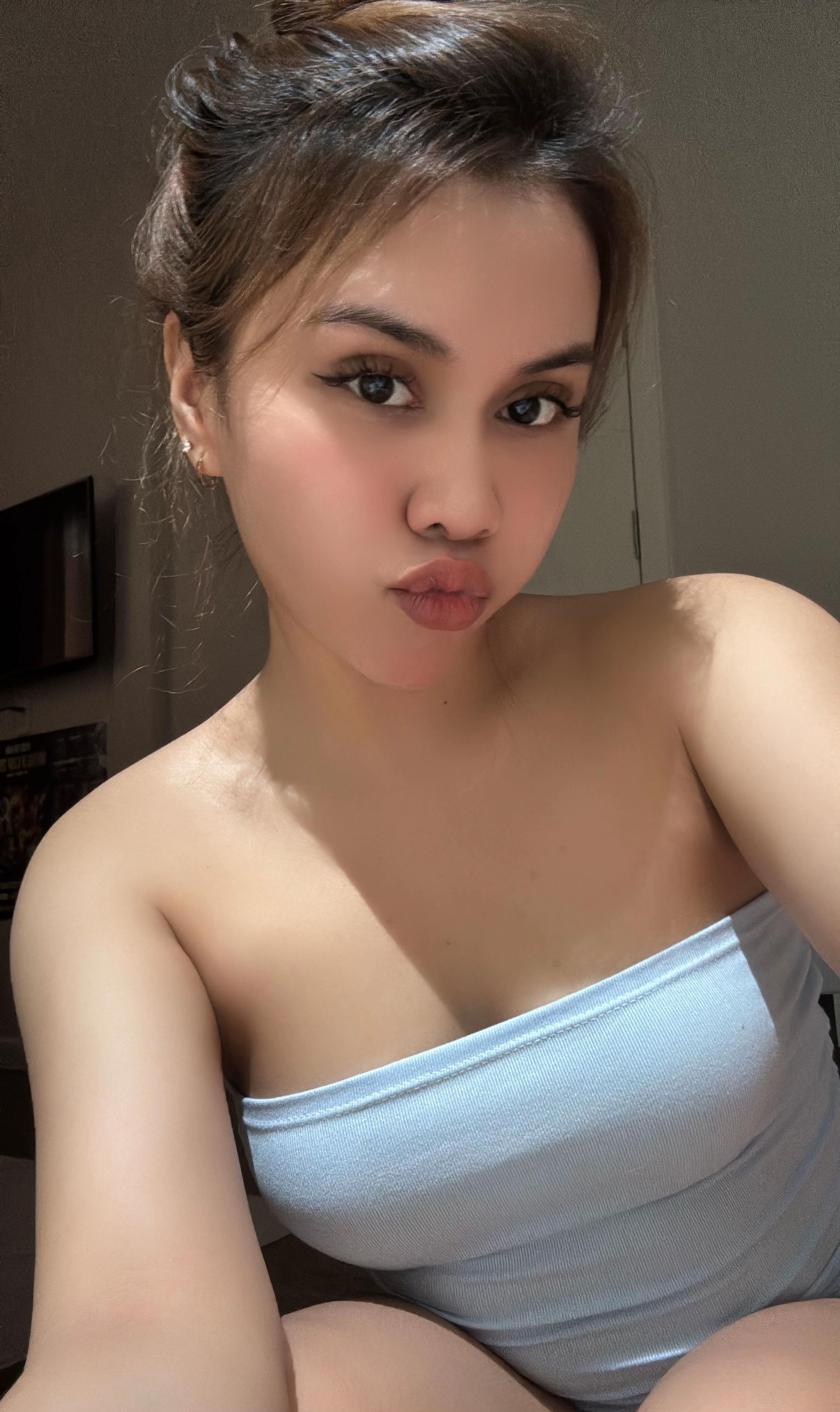 @angelaaa