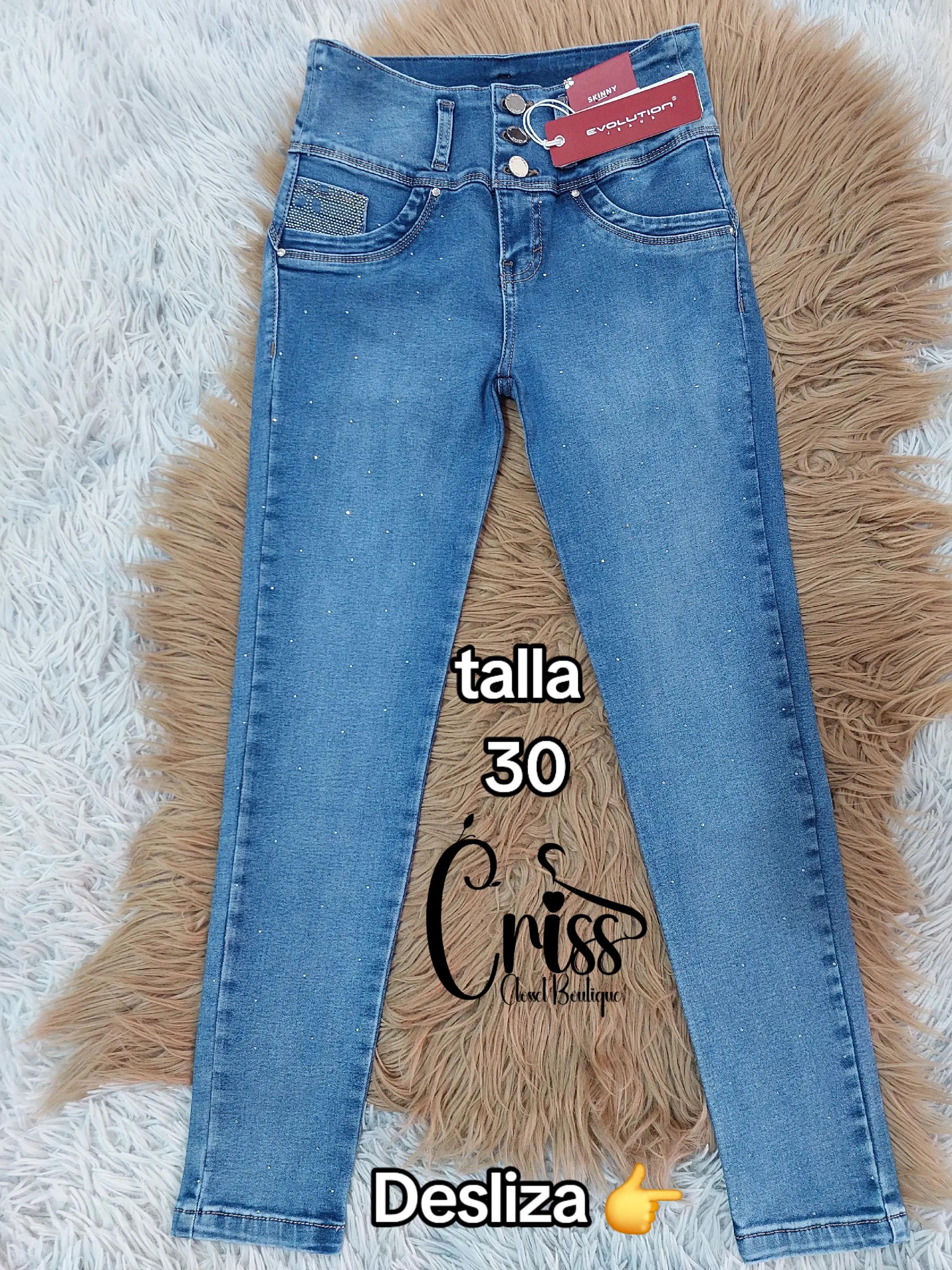 @criss closet-boutique