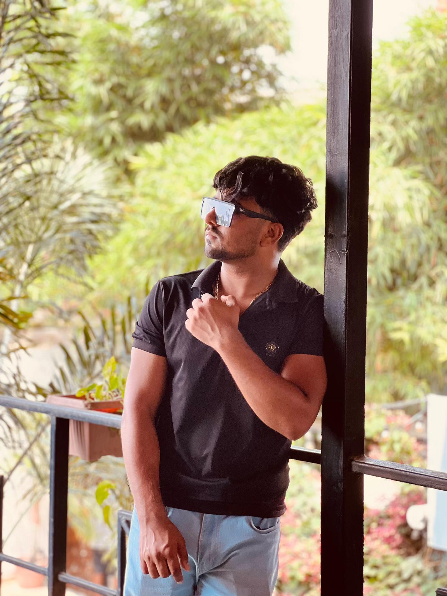 @Mr_AFROZ 🥷