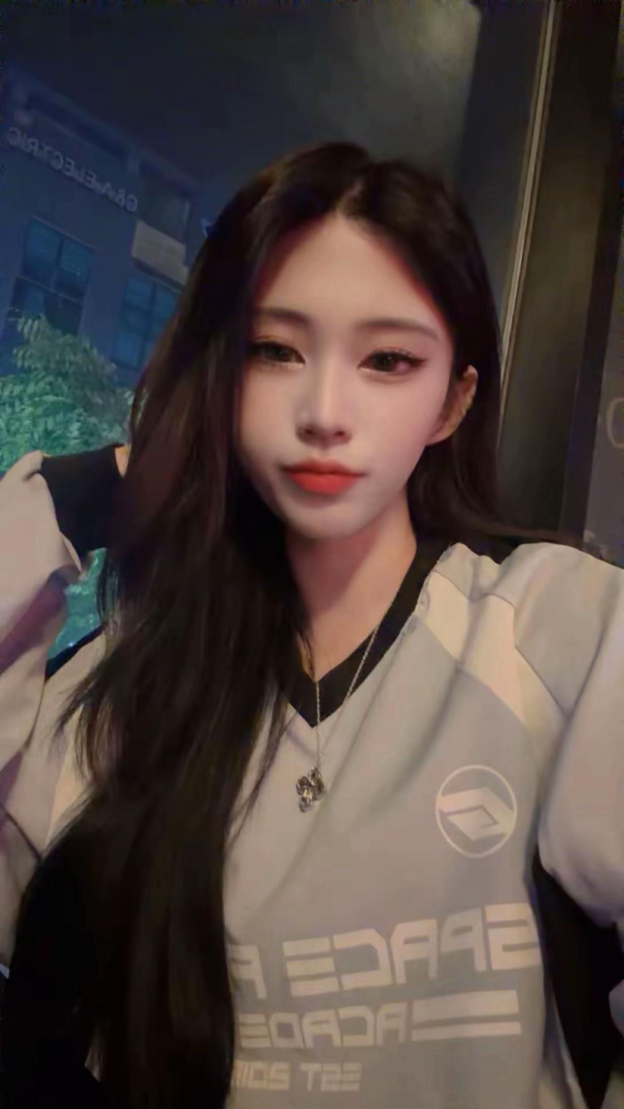 @🐍겸이 𝙂𝙔𝙀𝙊𝙈🐍