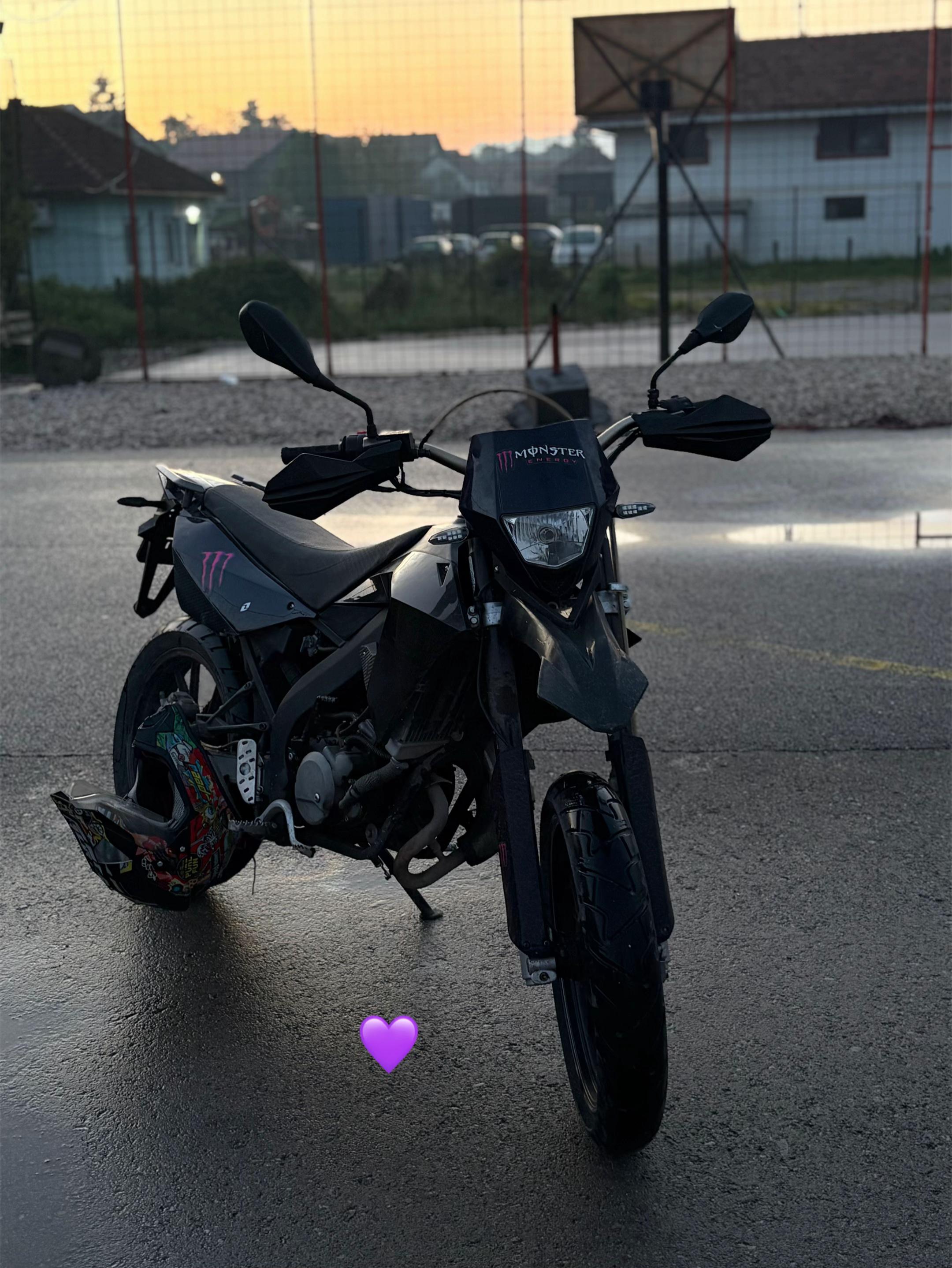 @Miksa