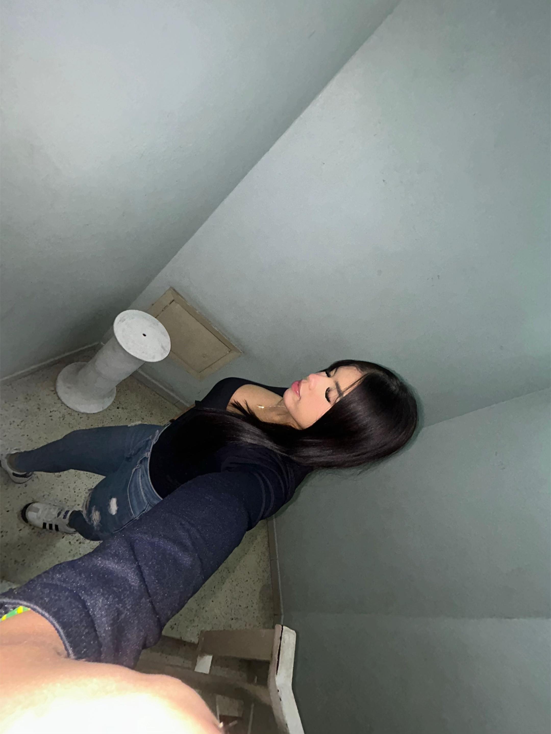 @𝐕