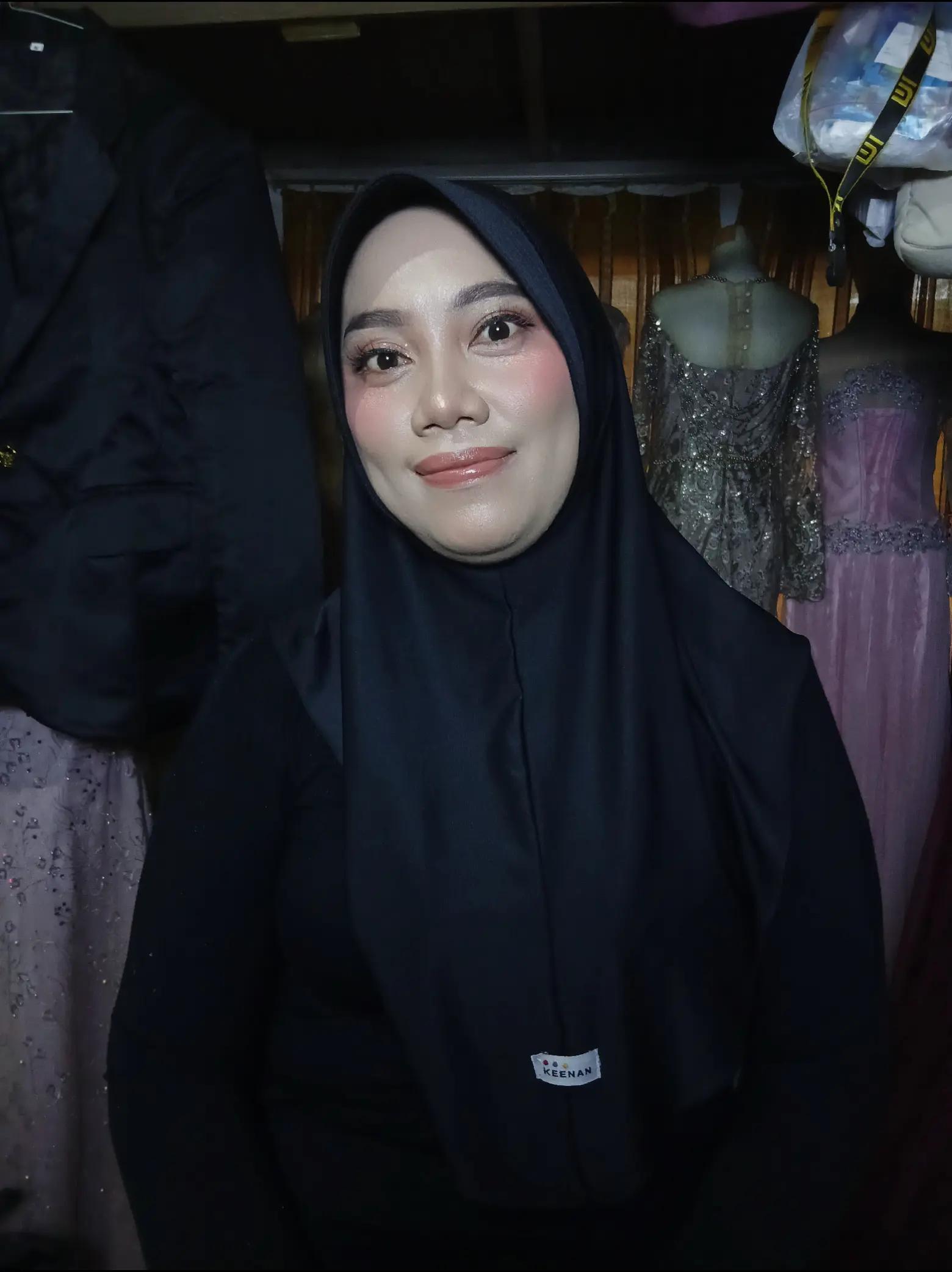 @makeupbymaulana