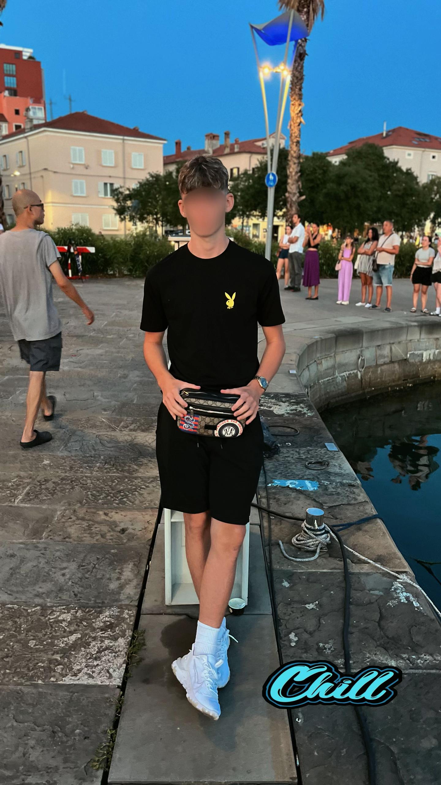 @F A L K O