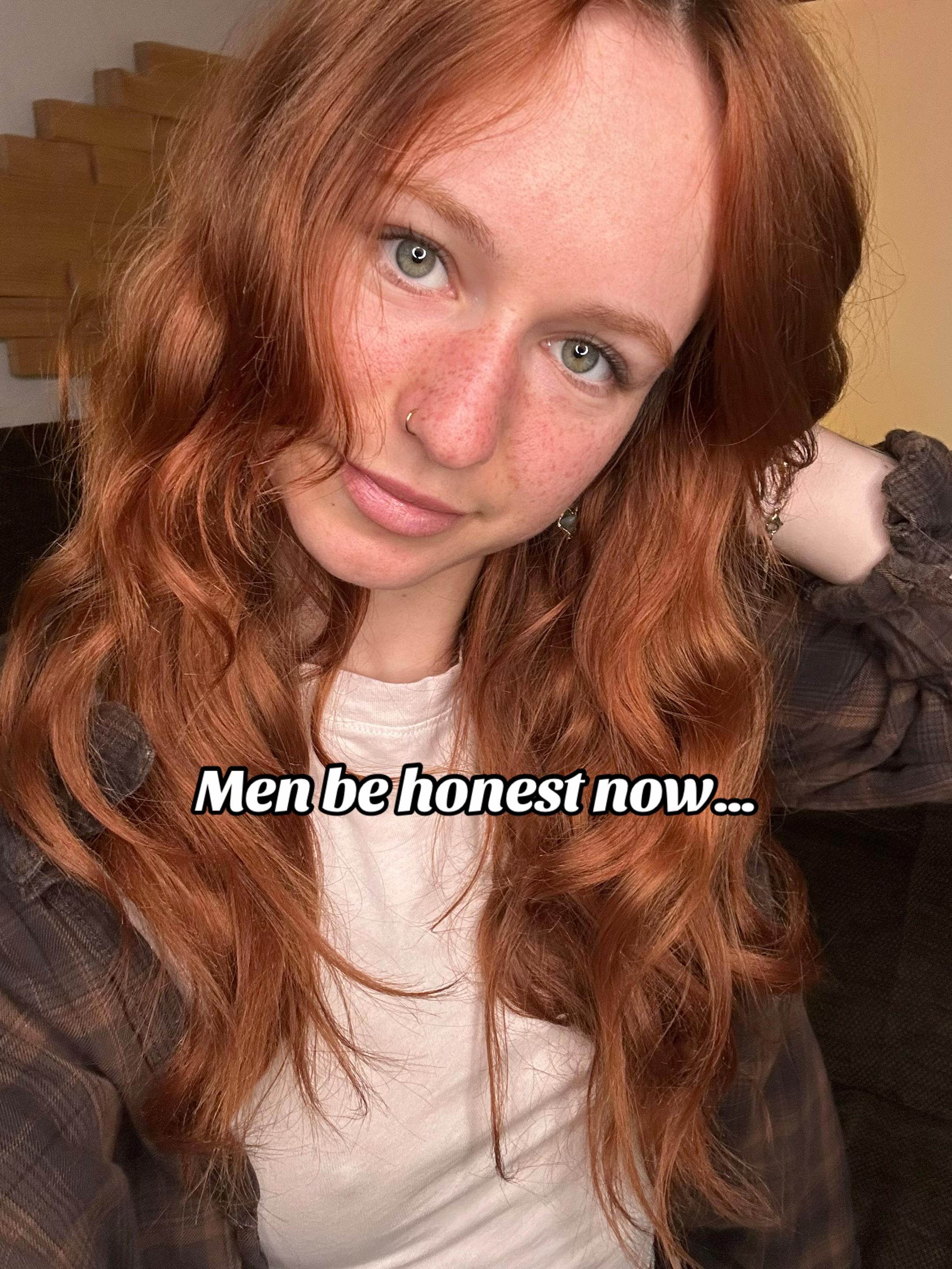 @Elliee