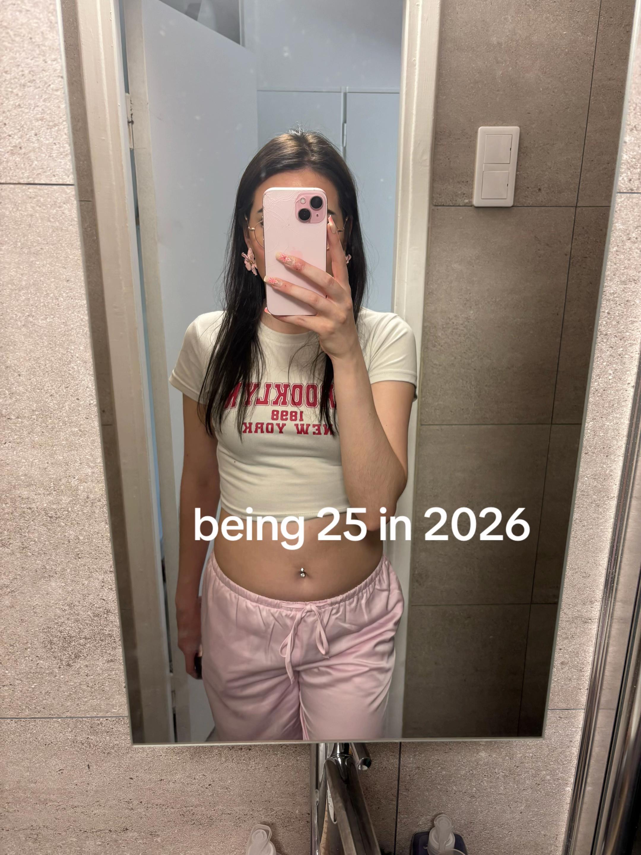 @ꫀꪑꪑꪖ 🪽 ✟