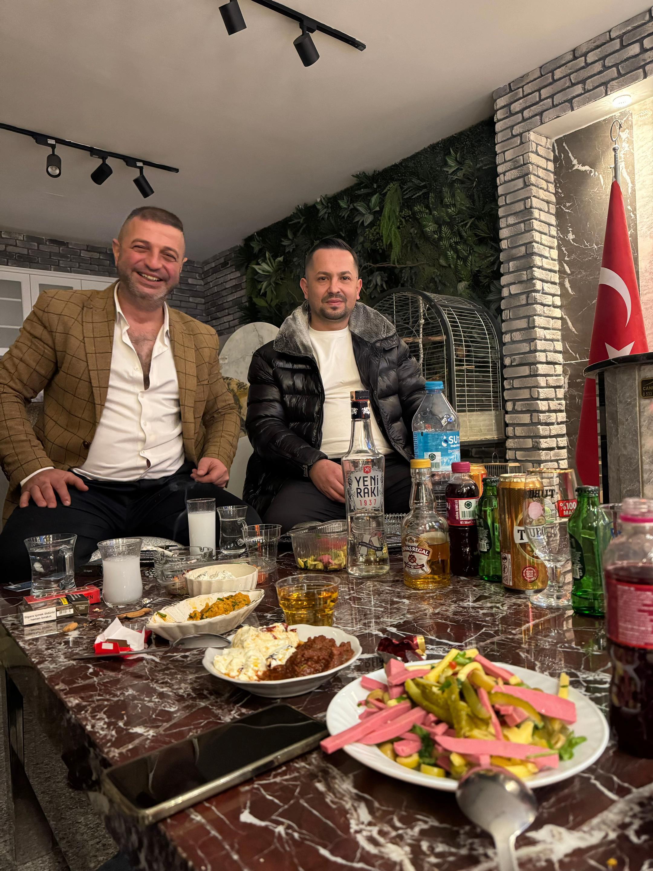 @Güray Şar🇹🇷🇦🇱🇳🇬🐊
