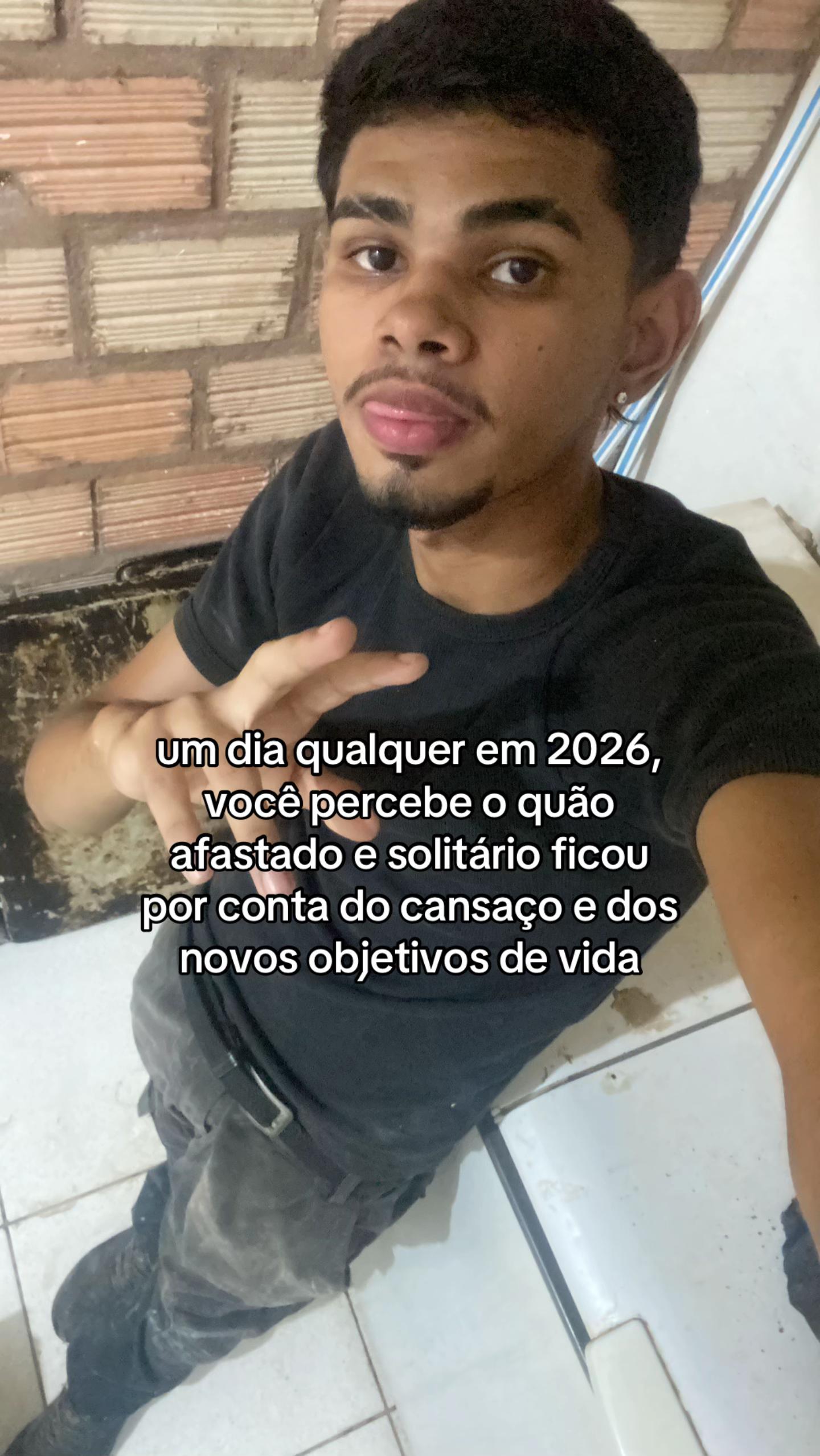 @moraes