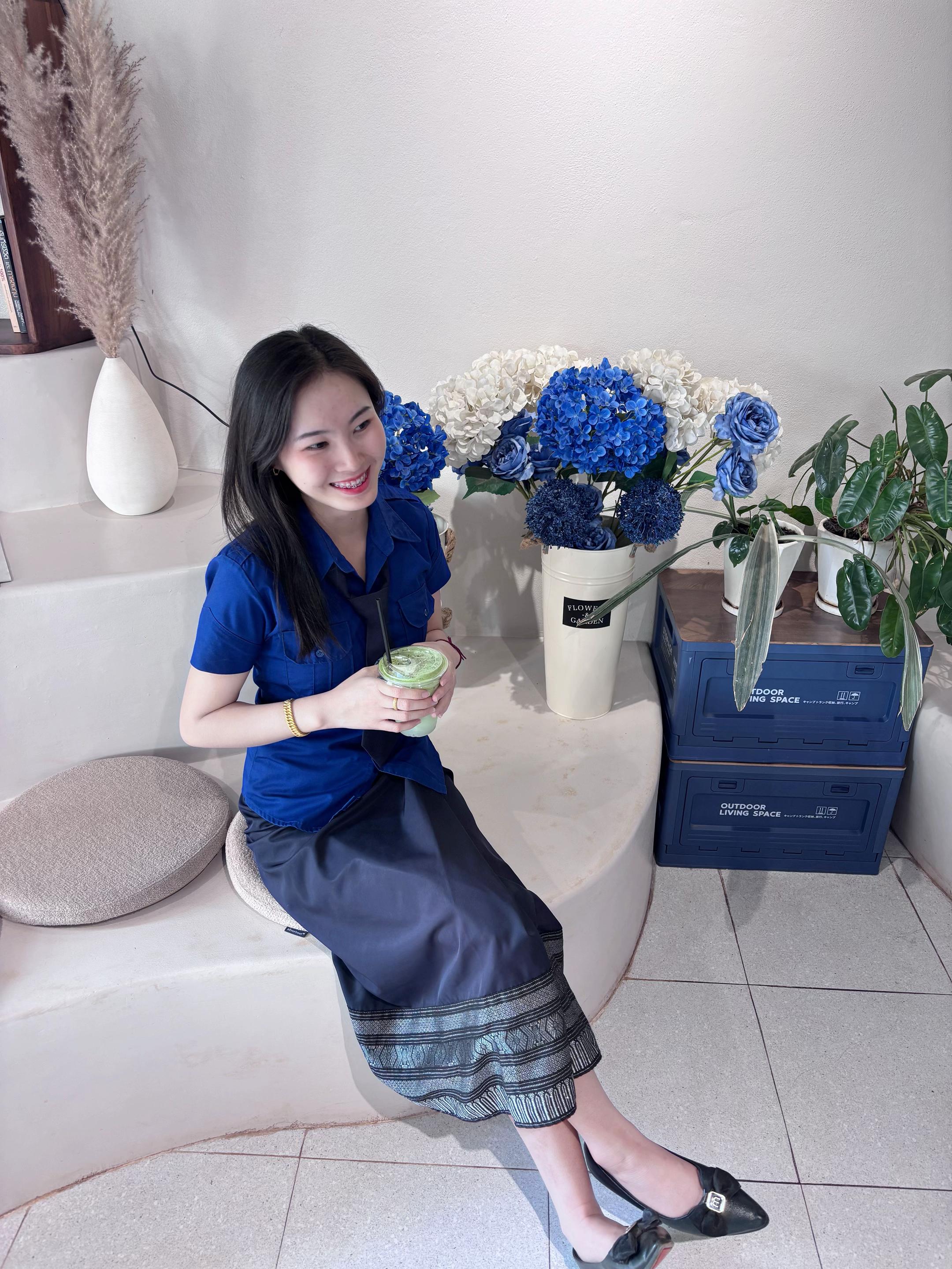 @陆娜（ອາລຸນລັກ🌷)