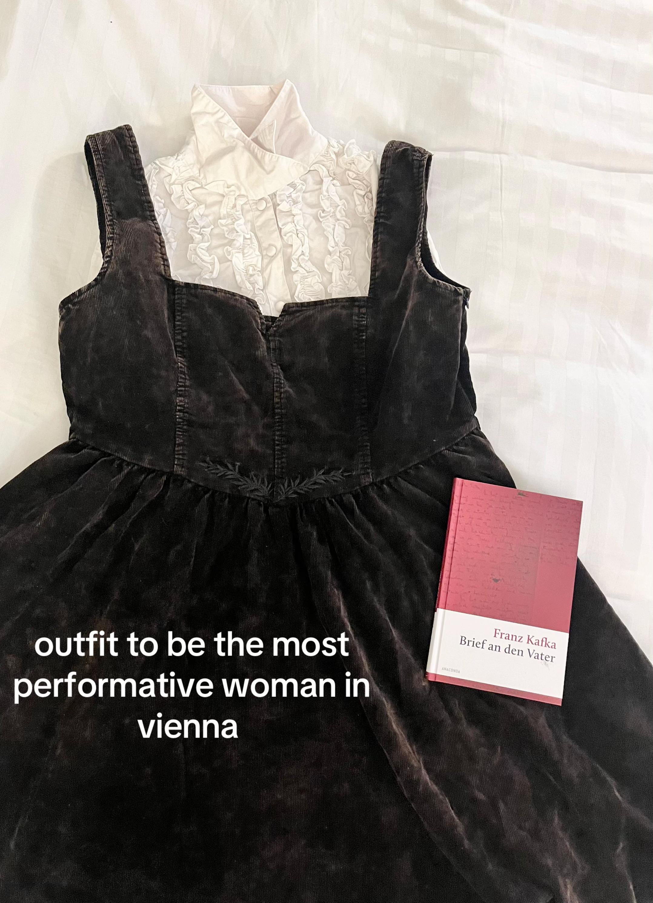 @Katja 🦇