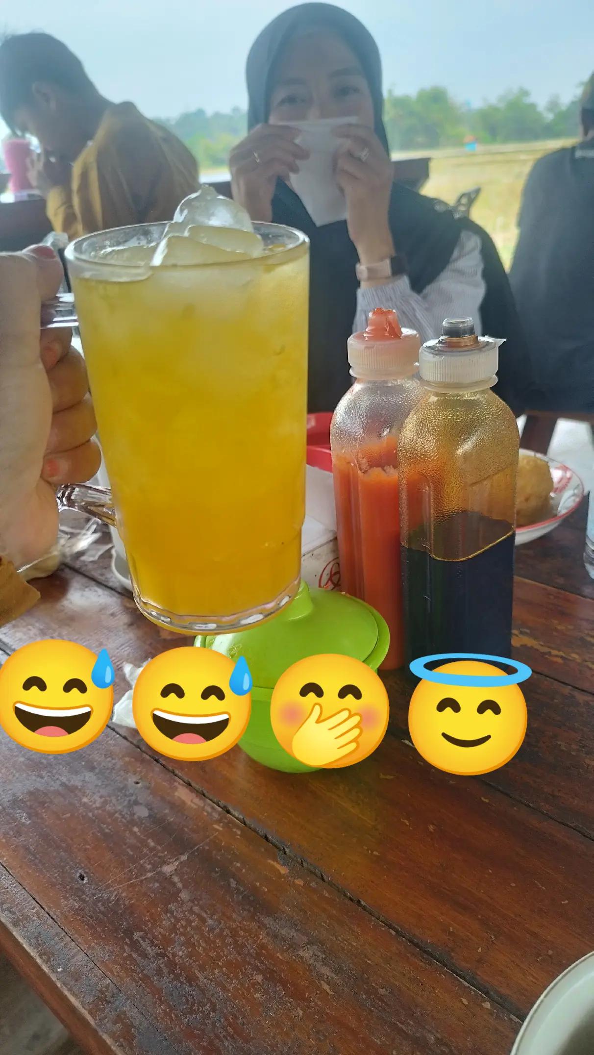 @Nink's