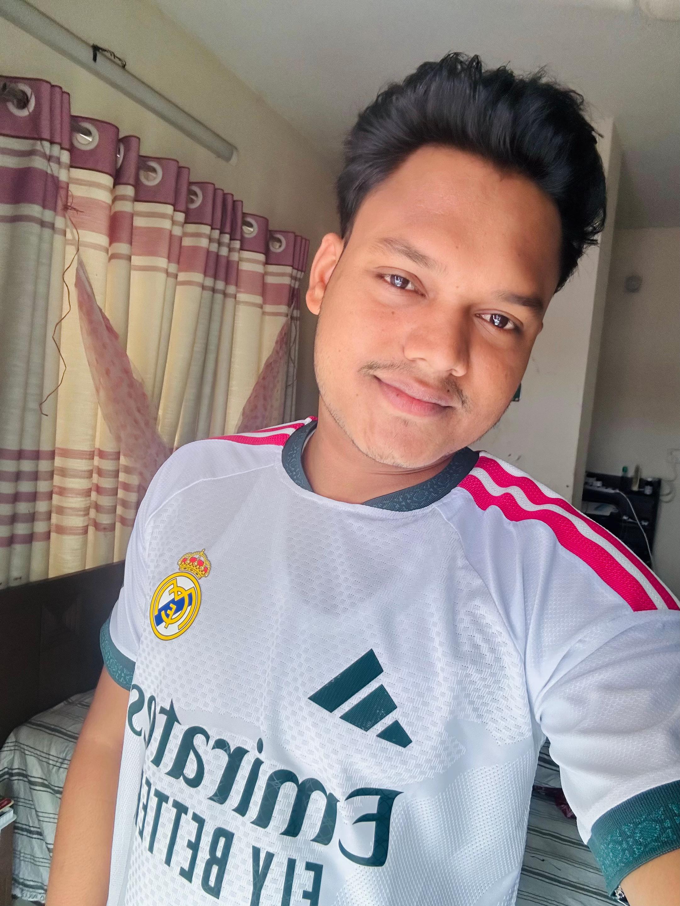 @FoysaL_AhmeD_HimeL_7