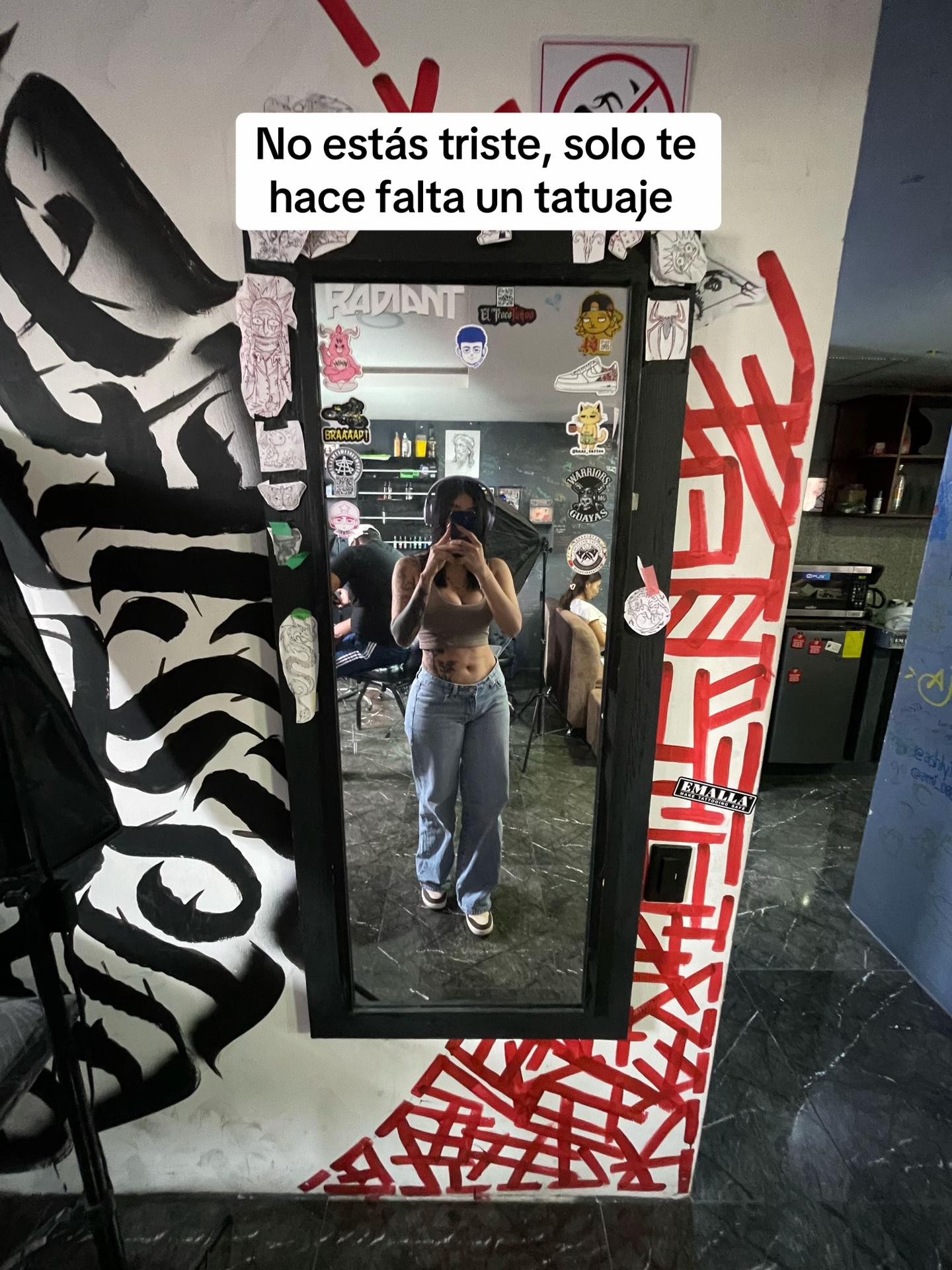 @Inoxia