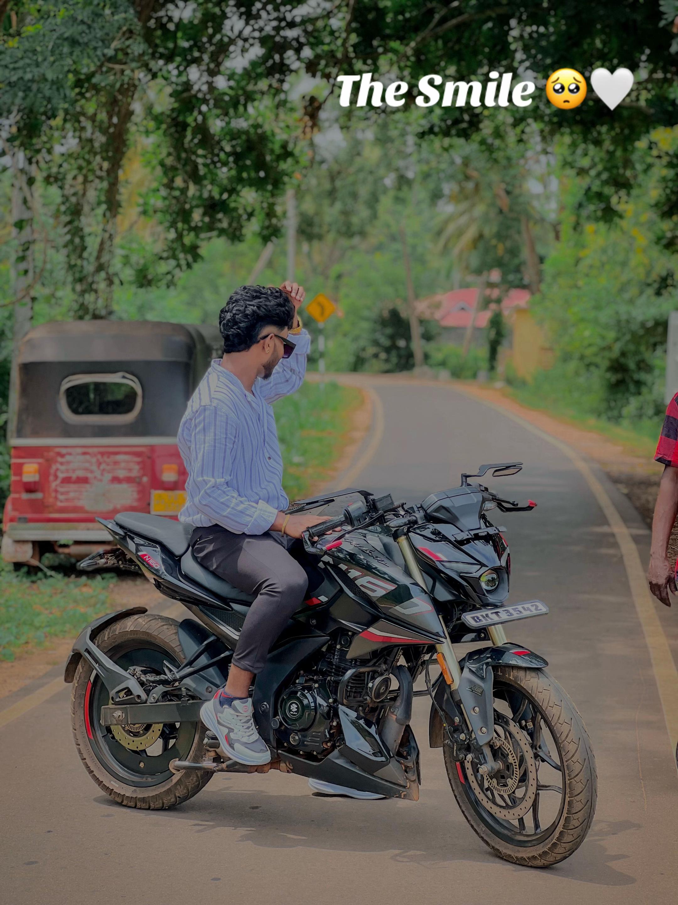 @ᐯ丨ᗪㄩ (විදු) 😩🤍🥀