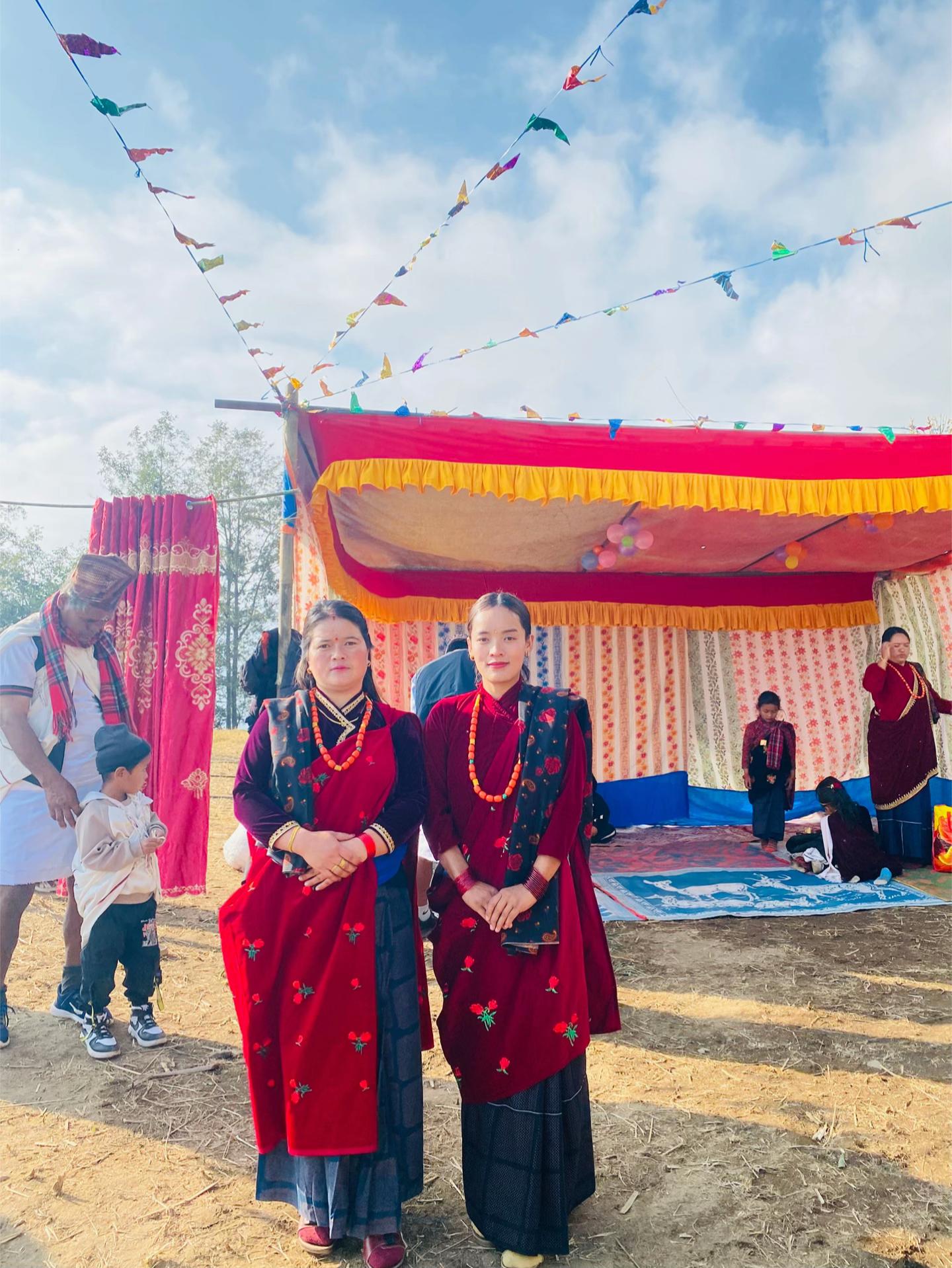 @रिना खुलल गुरुङ