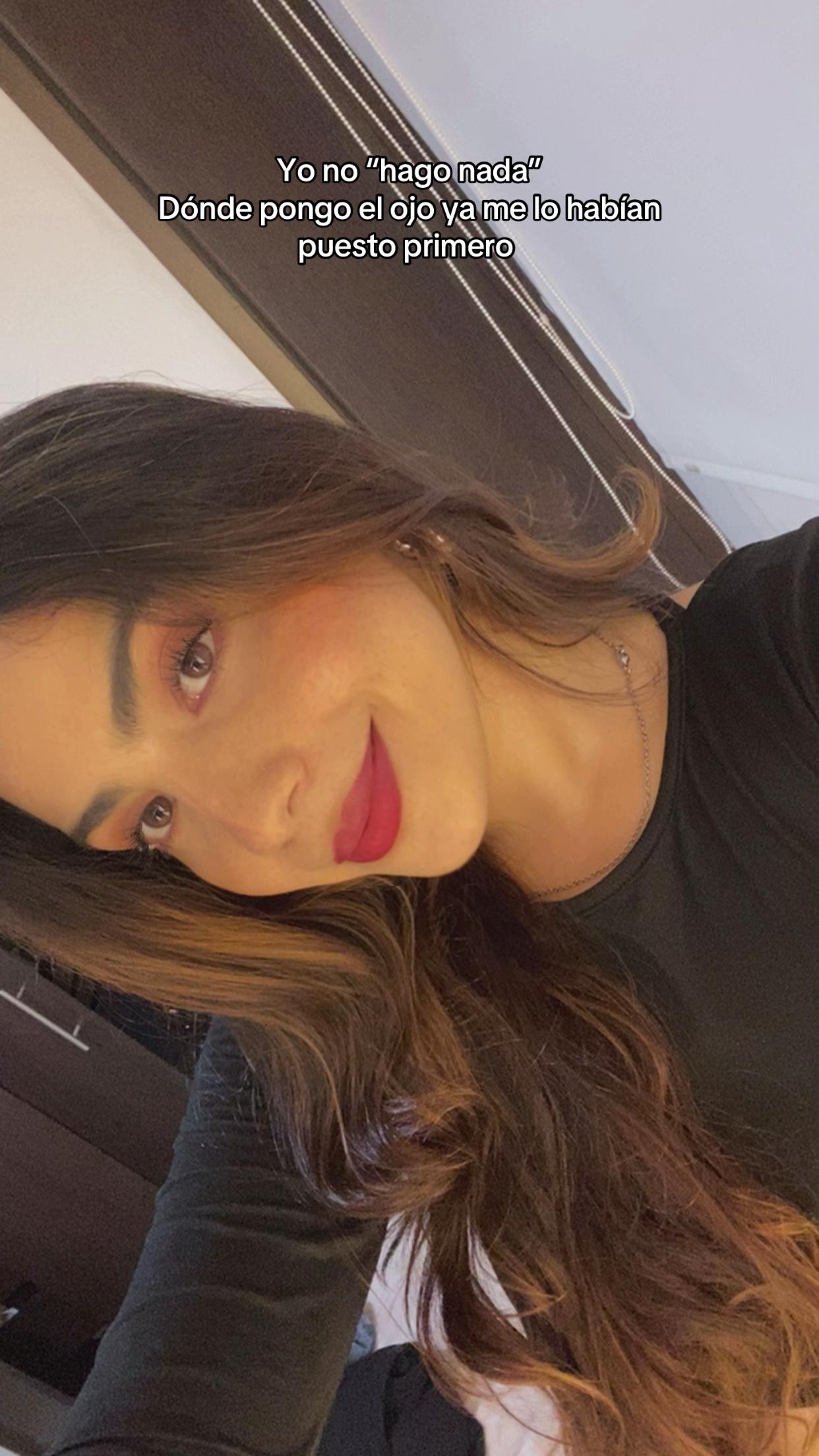 @LAURA VALENTINA