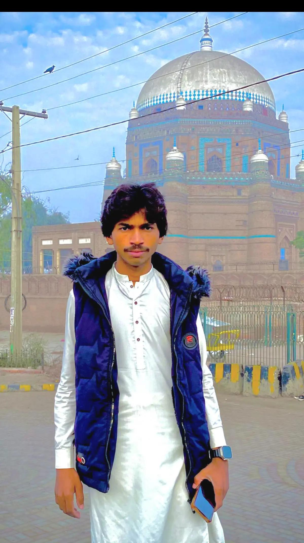 @منھنجو ملڪ ملير