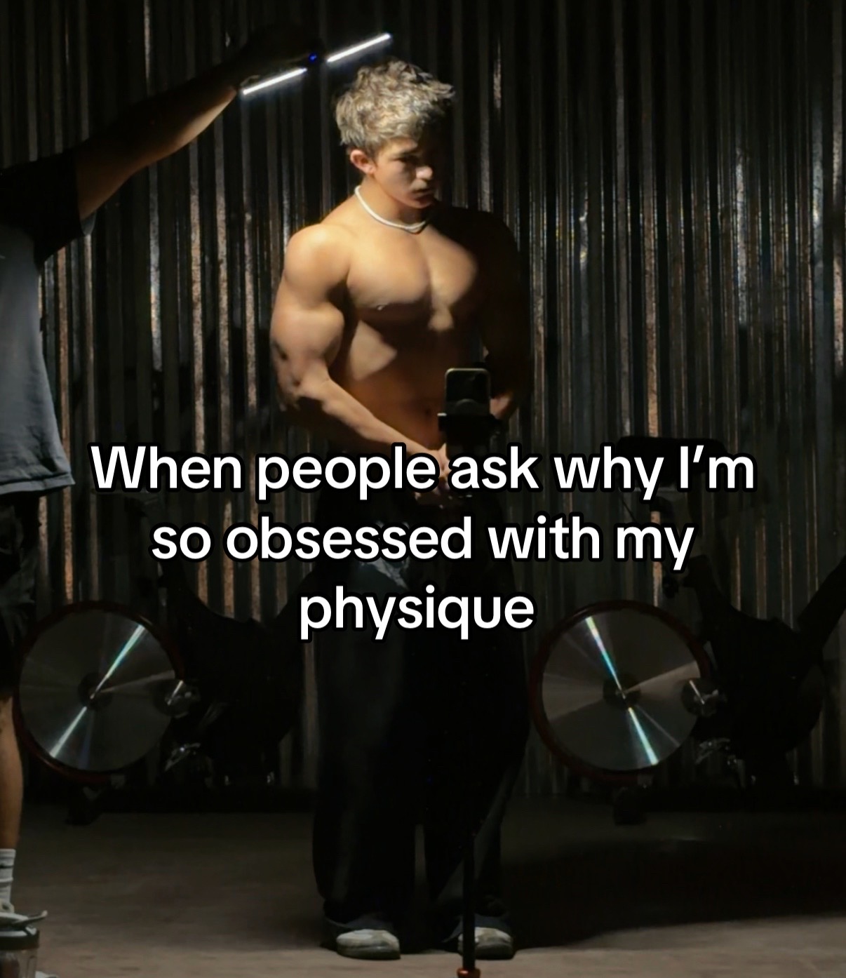 @Kruzz