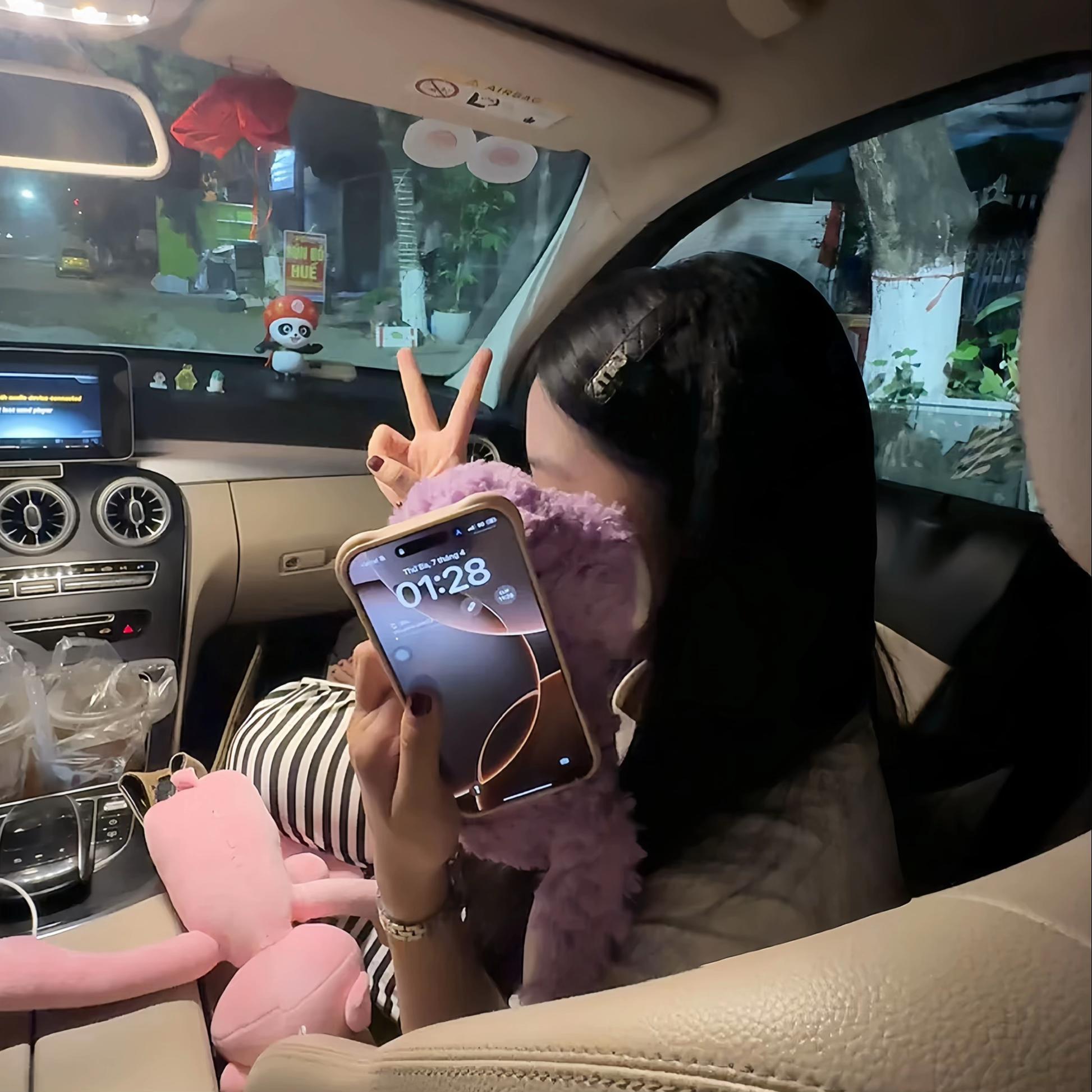 @v&acirc;n thư