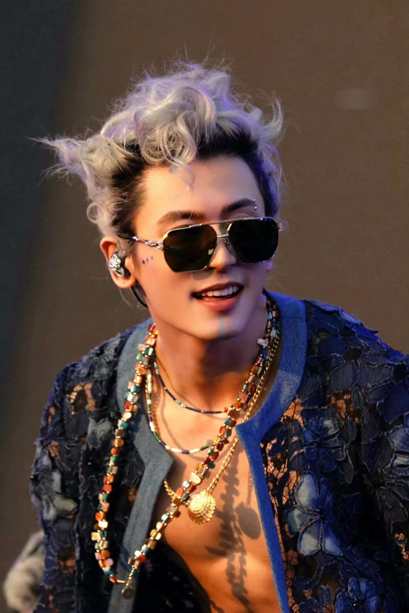 @๐ชผๅผ ๅฒ็โค๏ธ้ฉๅฝๆตทๅฒ๐ชผ