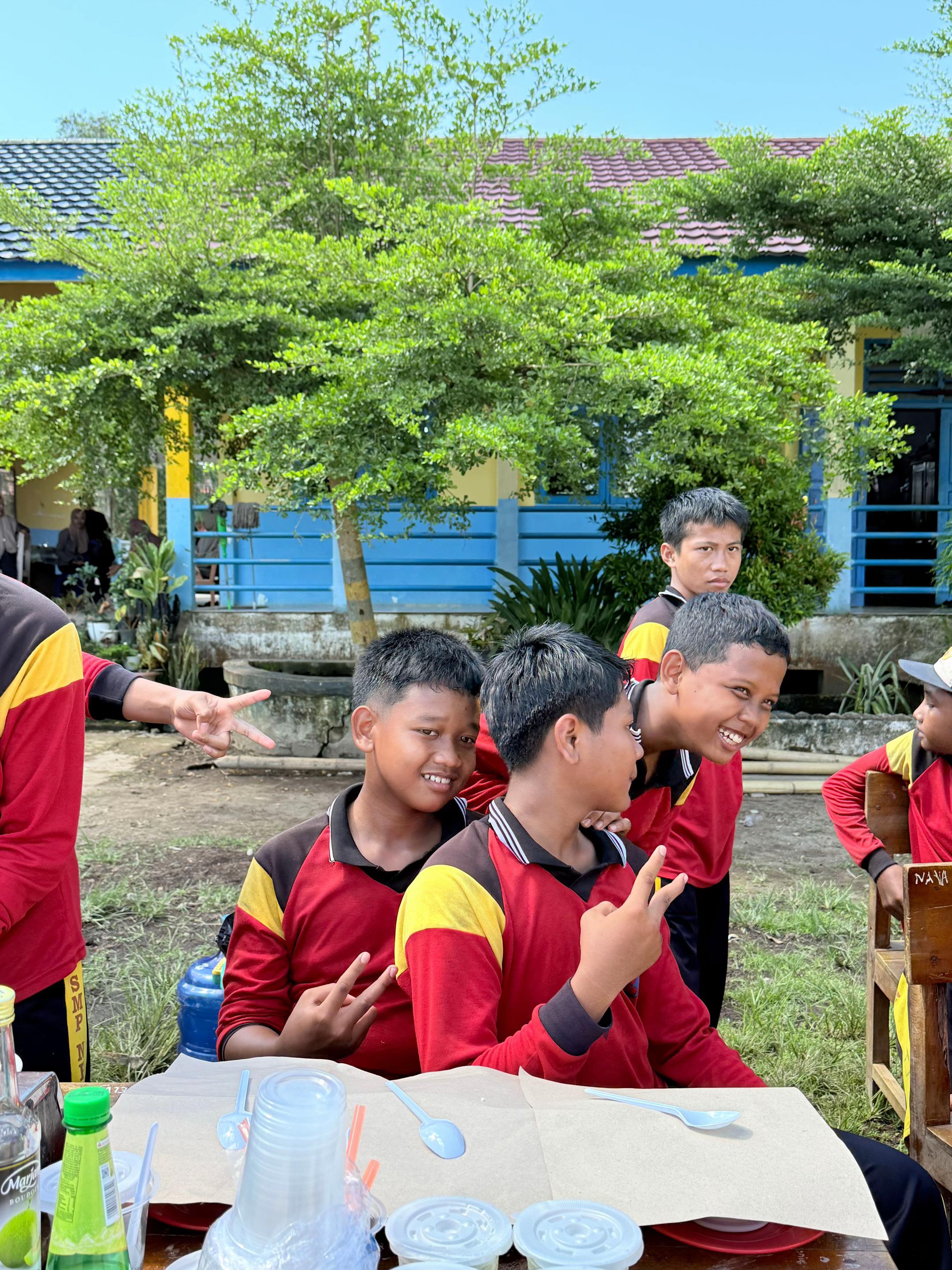 @DZAKY SUKA CDID