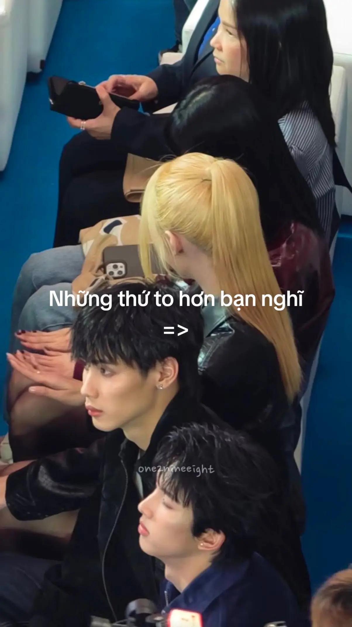 @khi cuộc đời cho bạn quả trứng