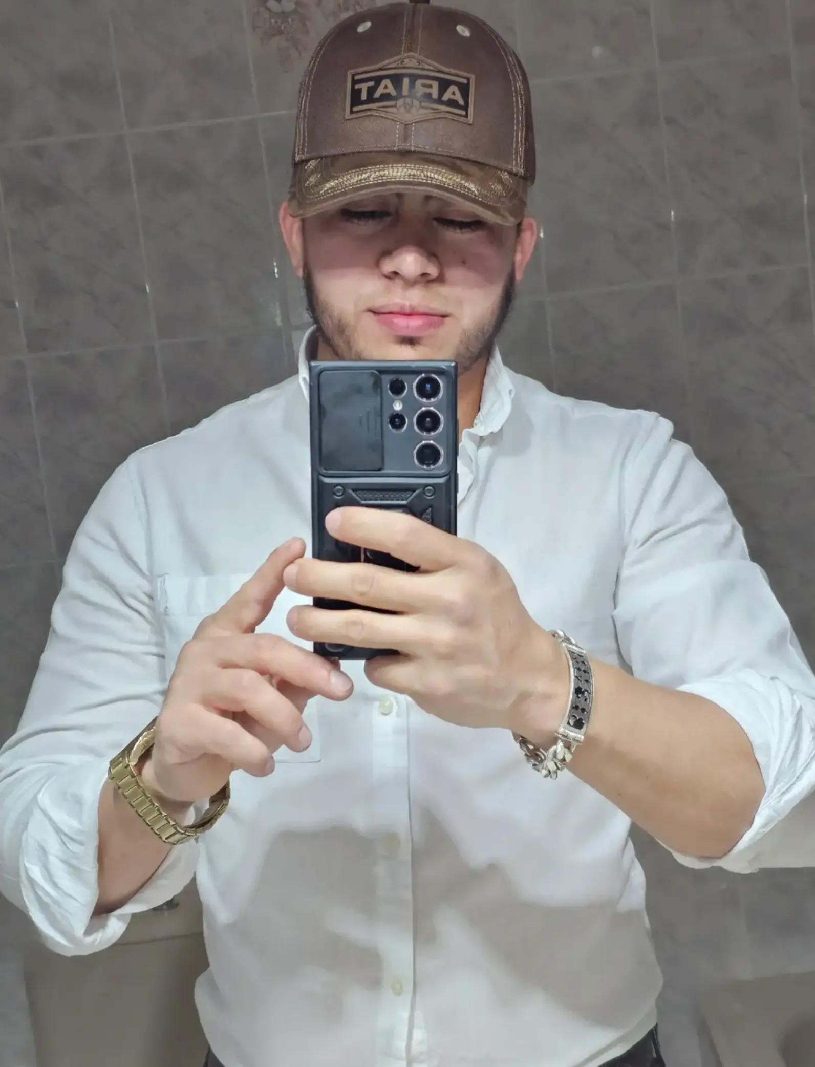 @Johan Hurtado