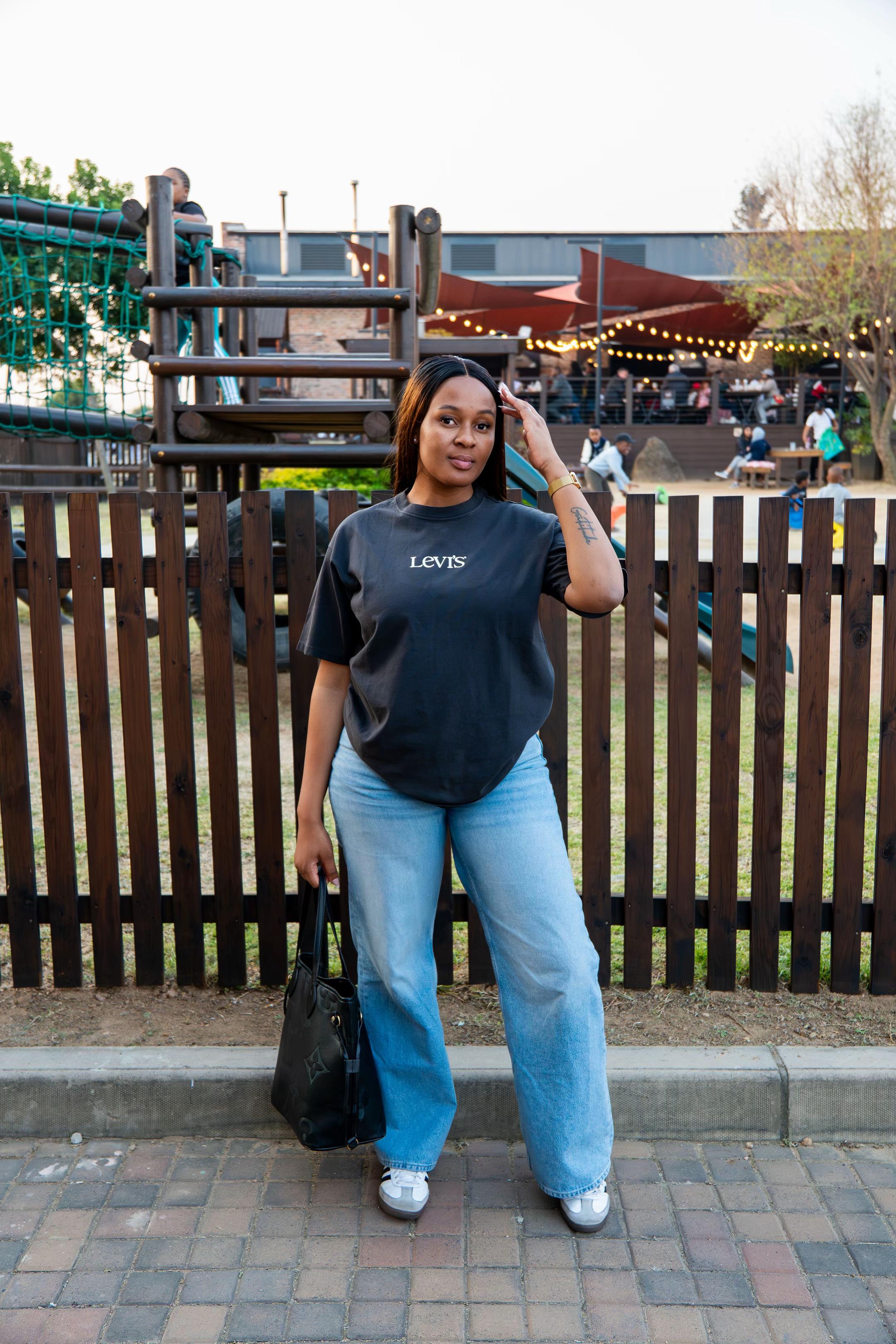 @Nthabi Claire Moloto 🌸