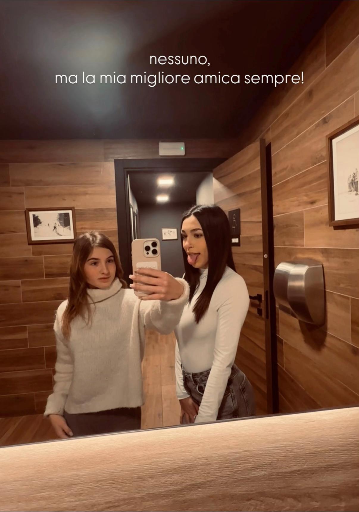 @Chia&Gio