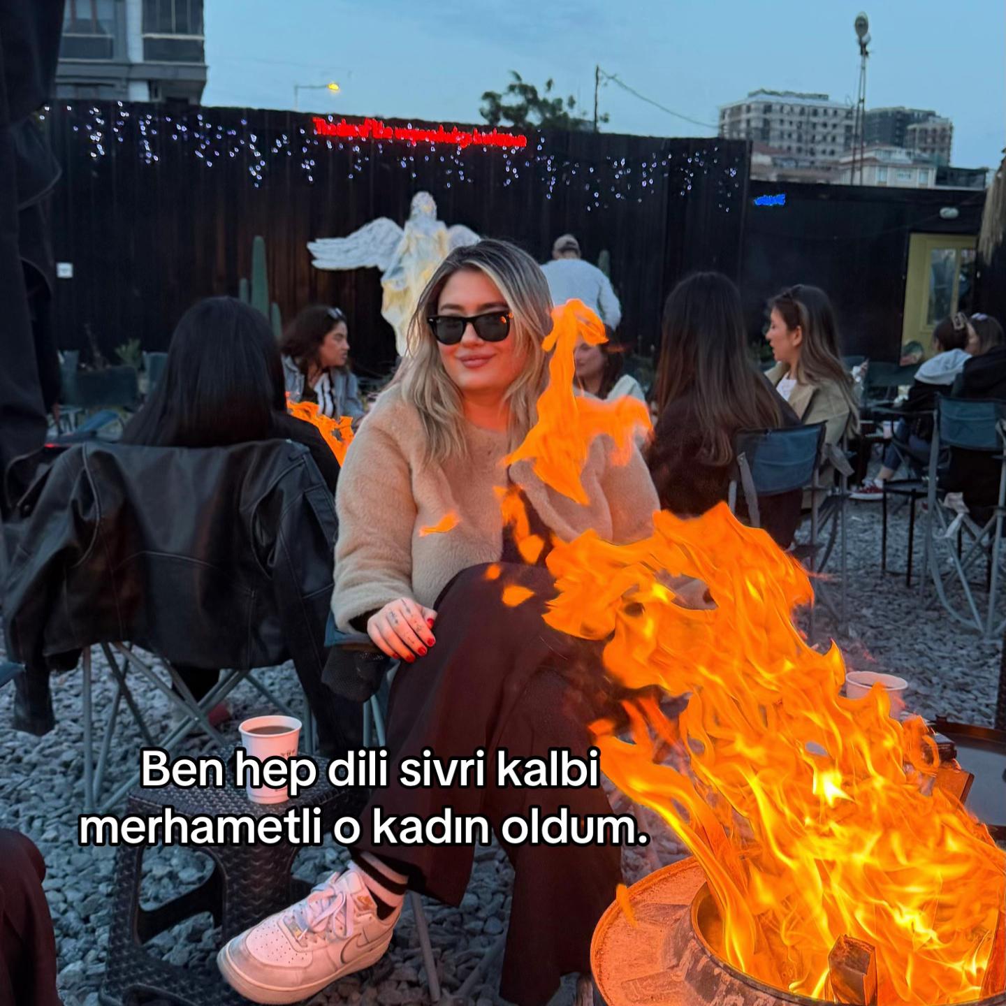 @Eylem