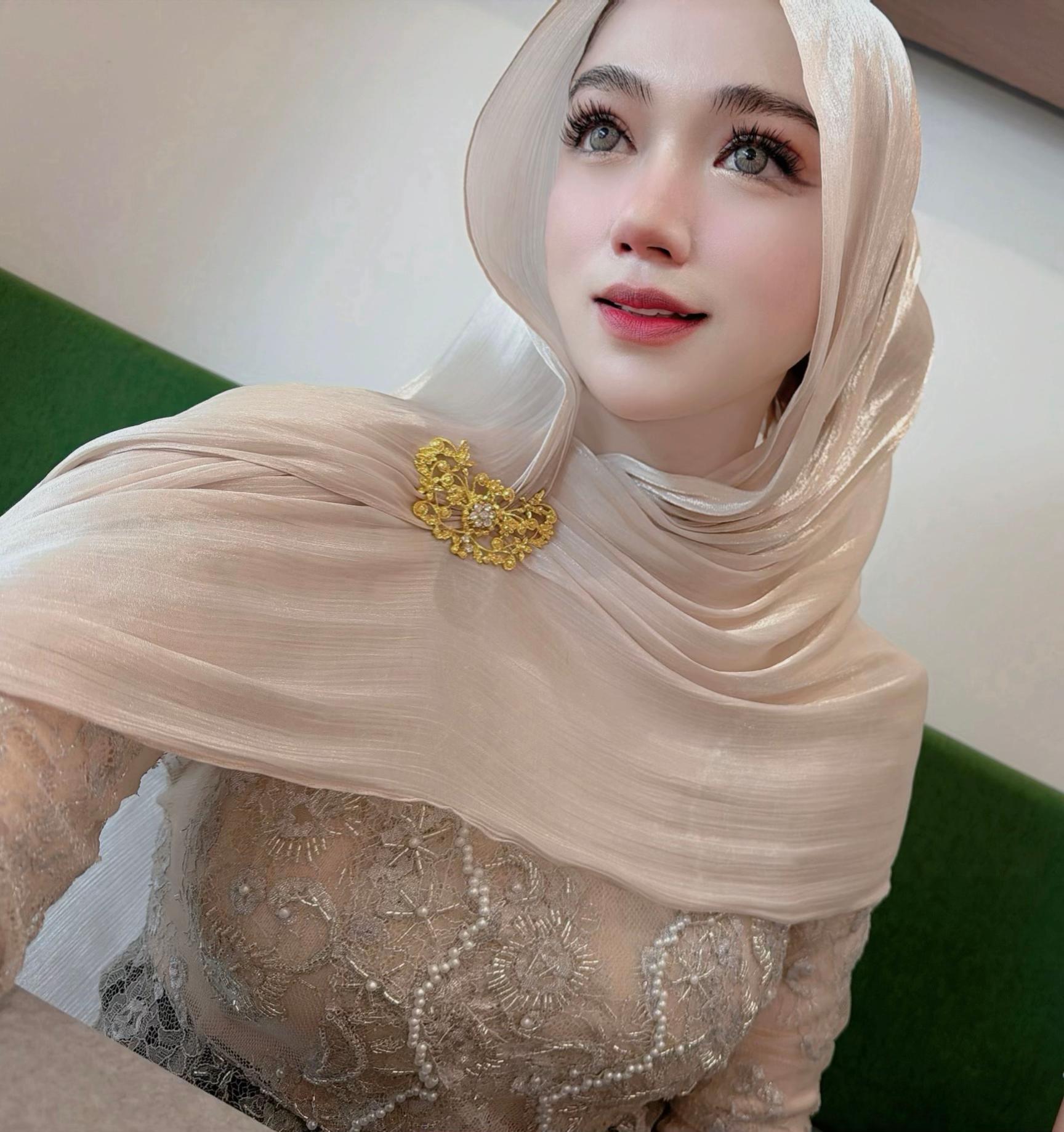@dindafarish