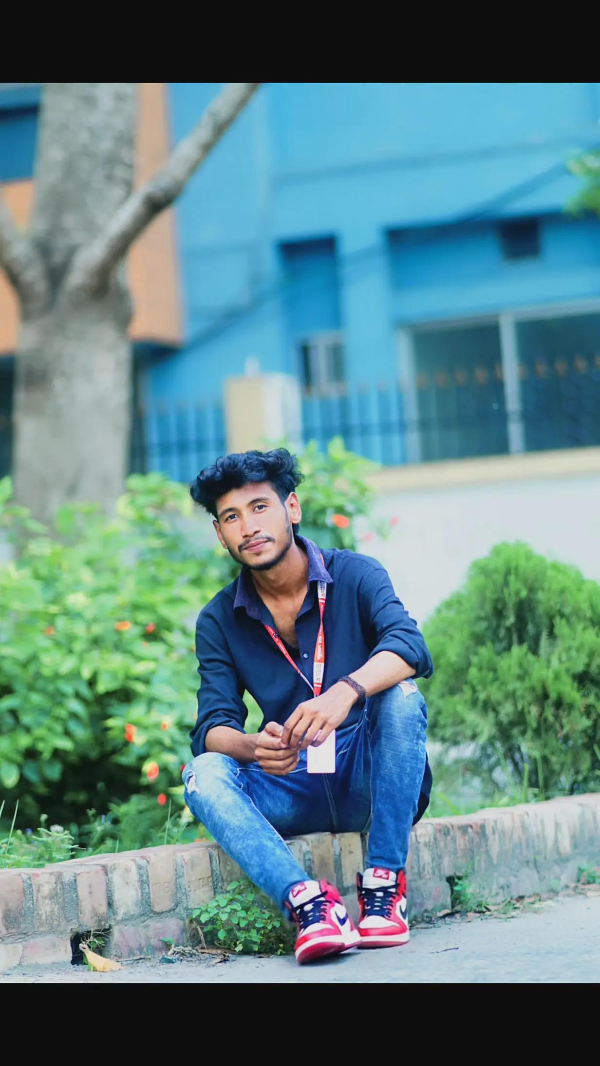 @its_𝙰𝚅𝙸𝙲𝙷𝙰𝙷𝙰𝚁 (आद)👑