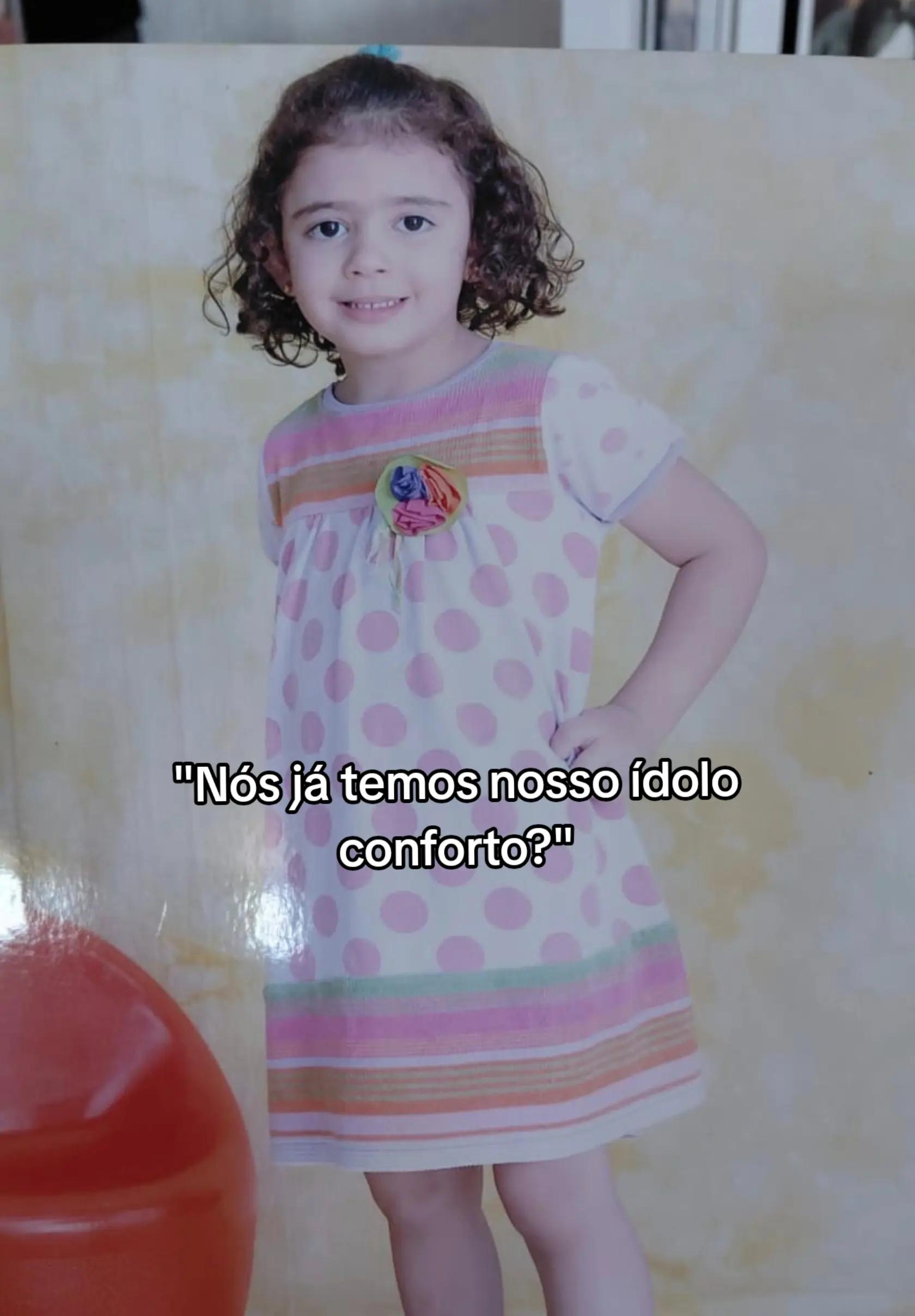 @꧁☬ 𝙰𝚗𝚊 ☬꧂