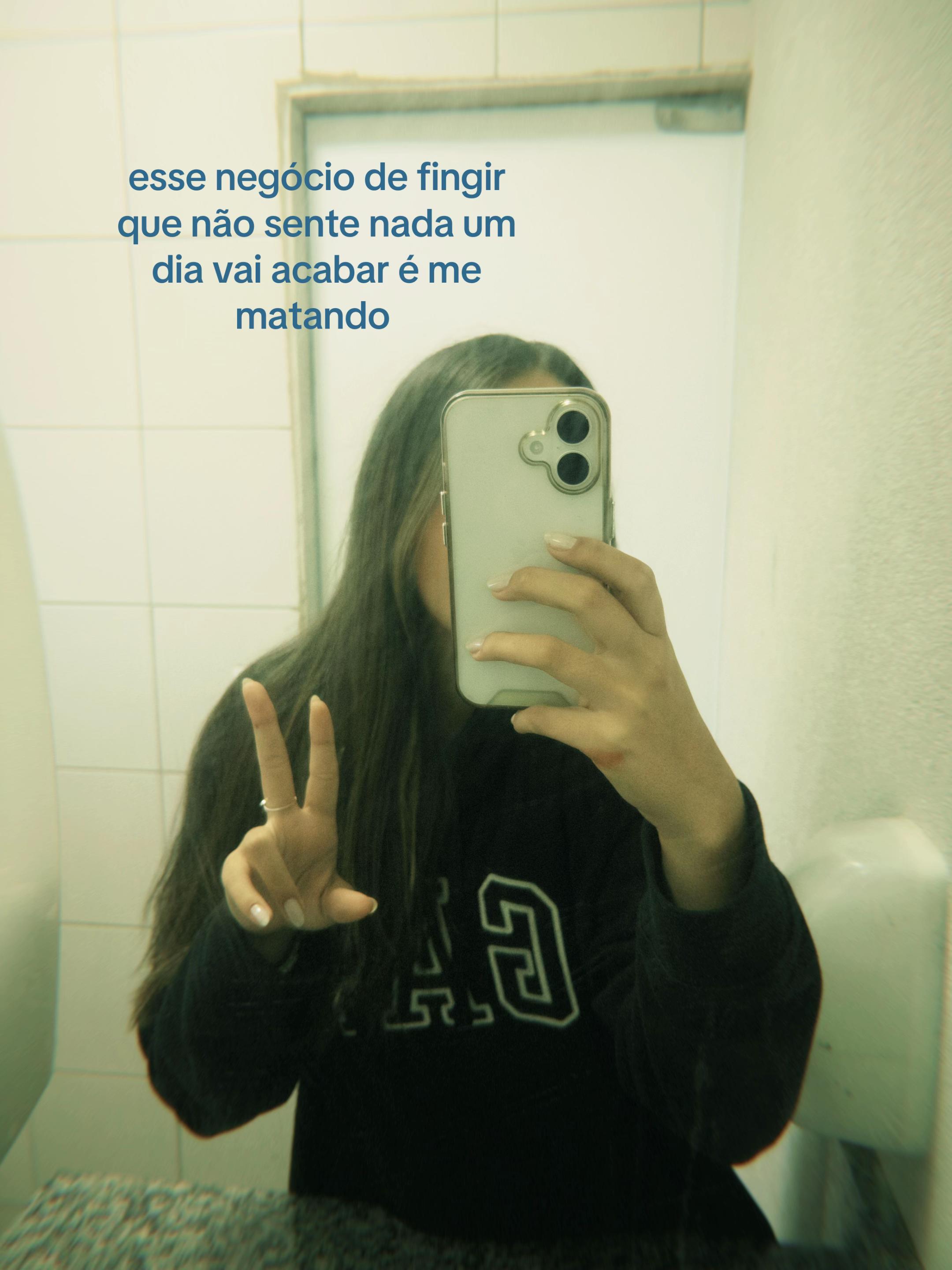 @🪼