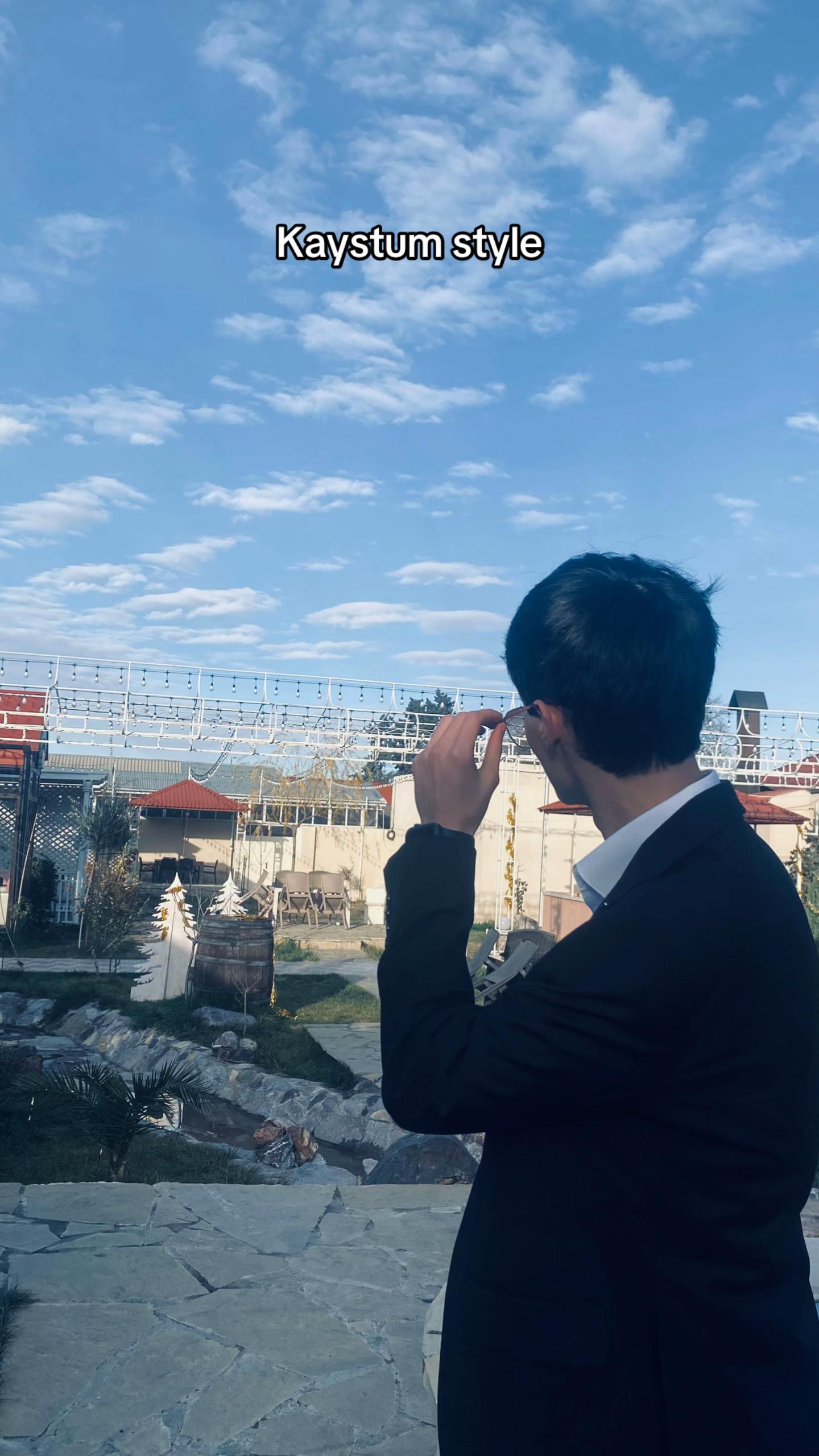 @𝑪.𝑬🦁